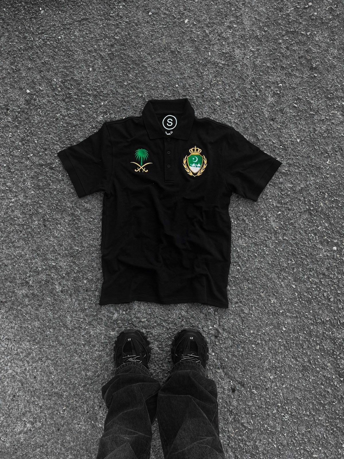 Other Saudi Arabia Polo Size US S / EU 44-46 / 1 - 1 Thumbnail