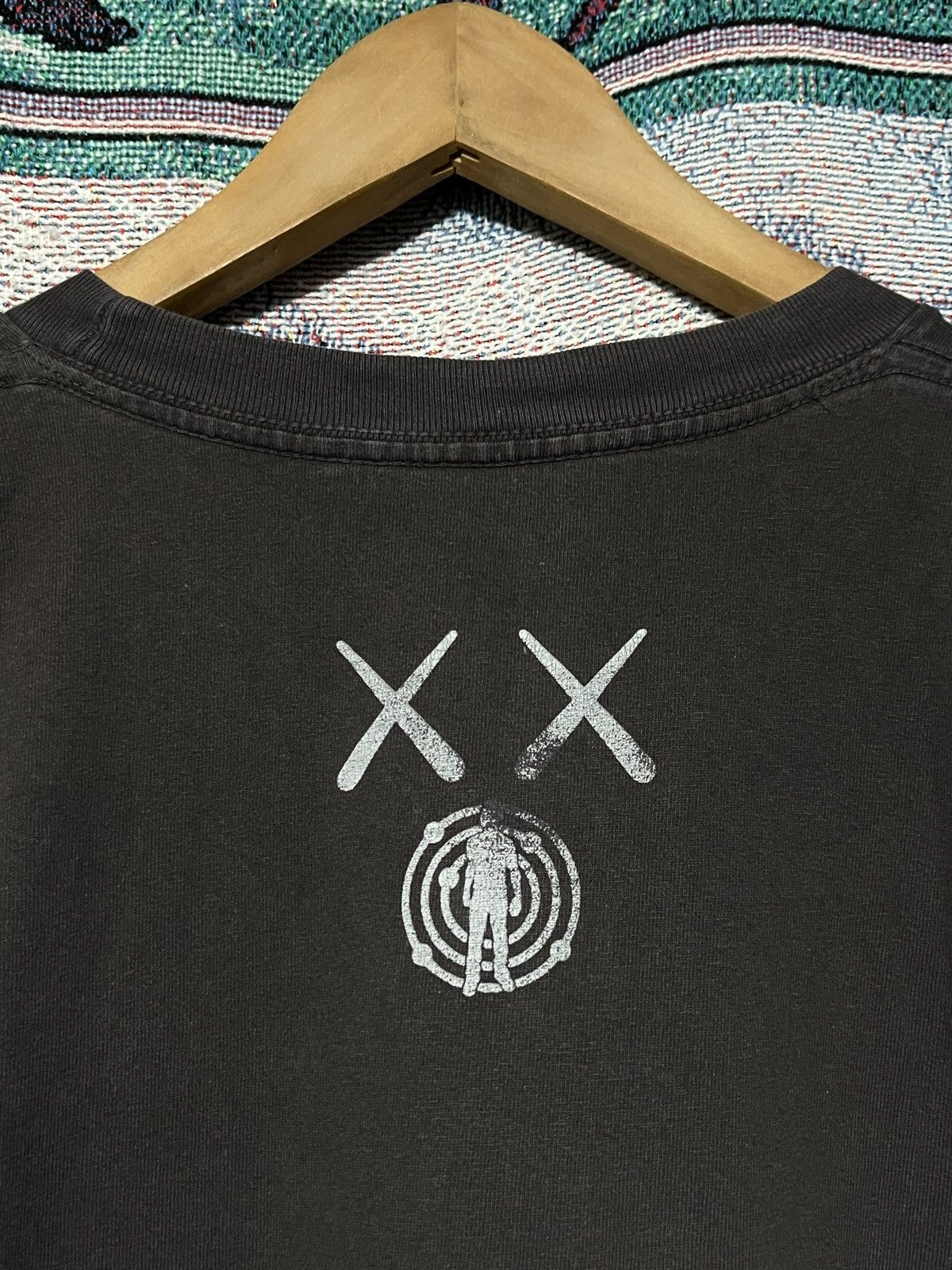 Kaws KAWS For Kid Cudi Moon Oversized / black vintage tee Size US L / EU 52-54 / 3 - 5 Thumbnail