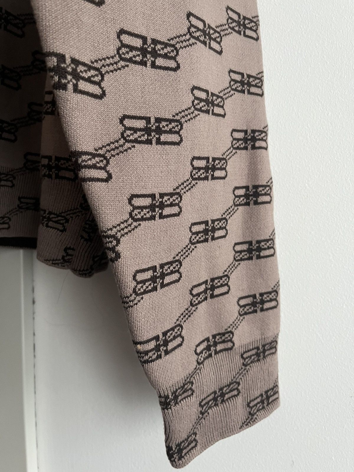 Balenciaga Runway Brand New Rare Balenciaga BB Monogram Sweater Size US L / EU 52-54 / 3 - 7 Thumbnail