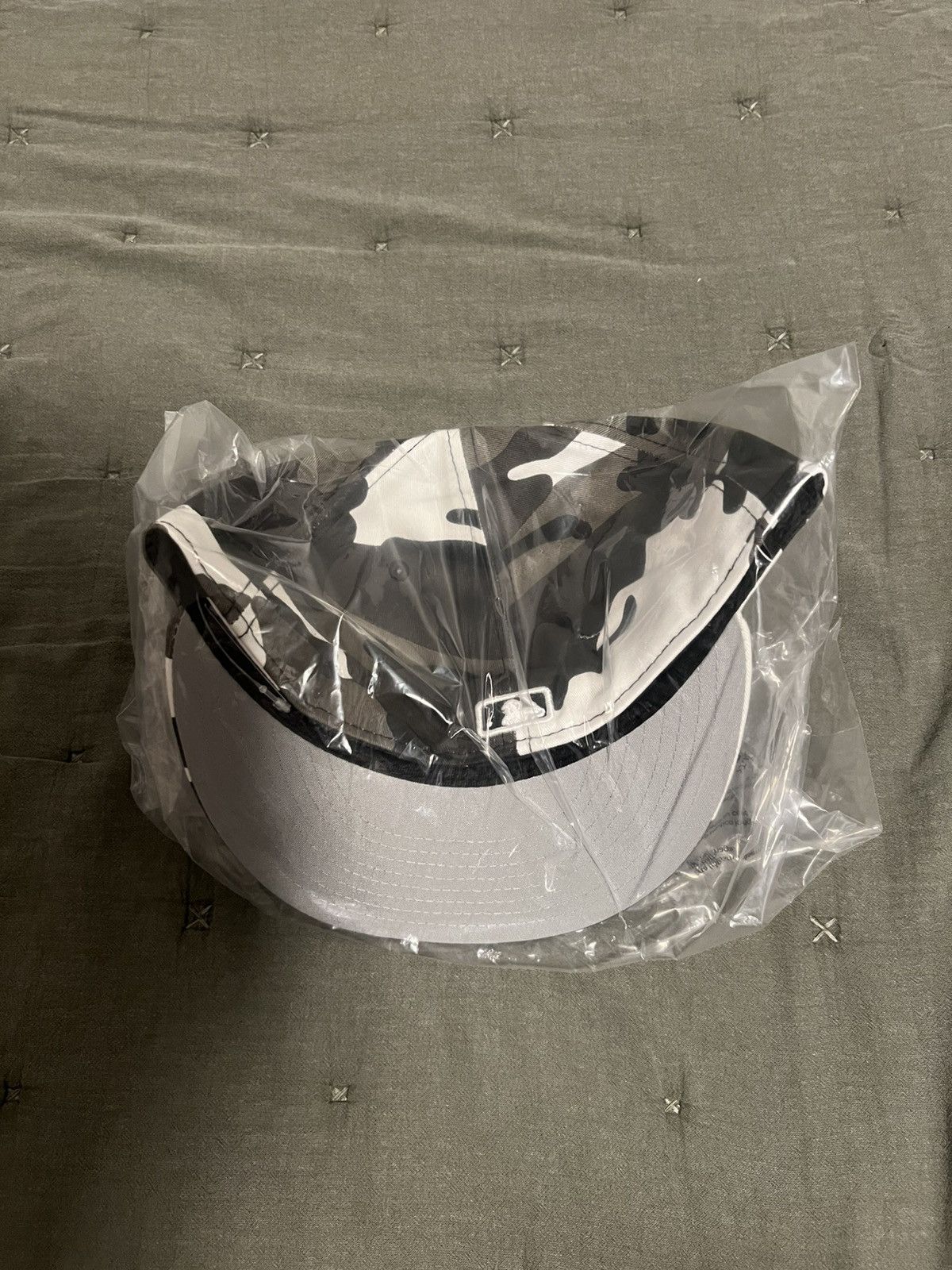 MLB × New Era × Supreme Supreme MLB Teams Box Logo New Era Size 7 5/8 Size ONE SIZE - 2 Thumbnail