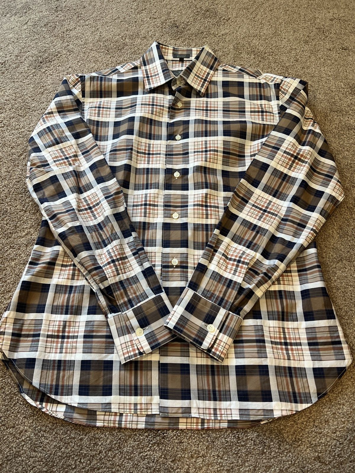 Salvatore Ferragamo Like new Salvatore Ferragamo long sleeve shirt size medium Size US M / EU 48-50 / 2 - 1 Thumbnail