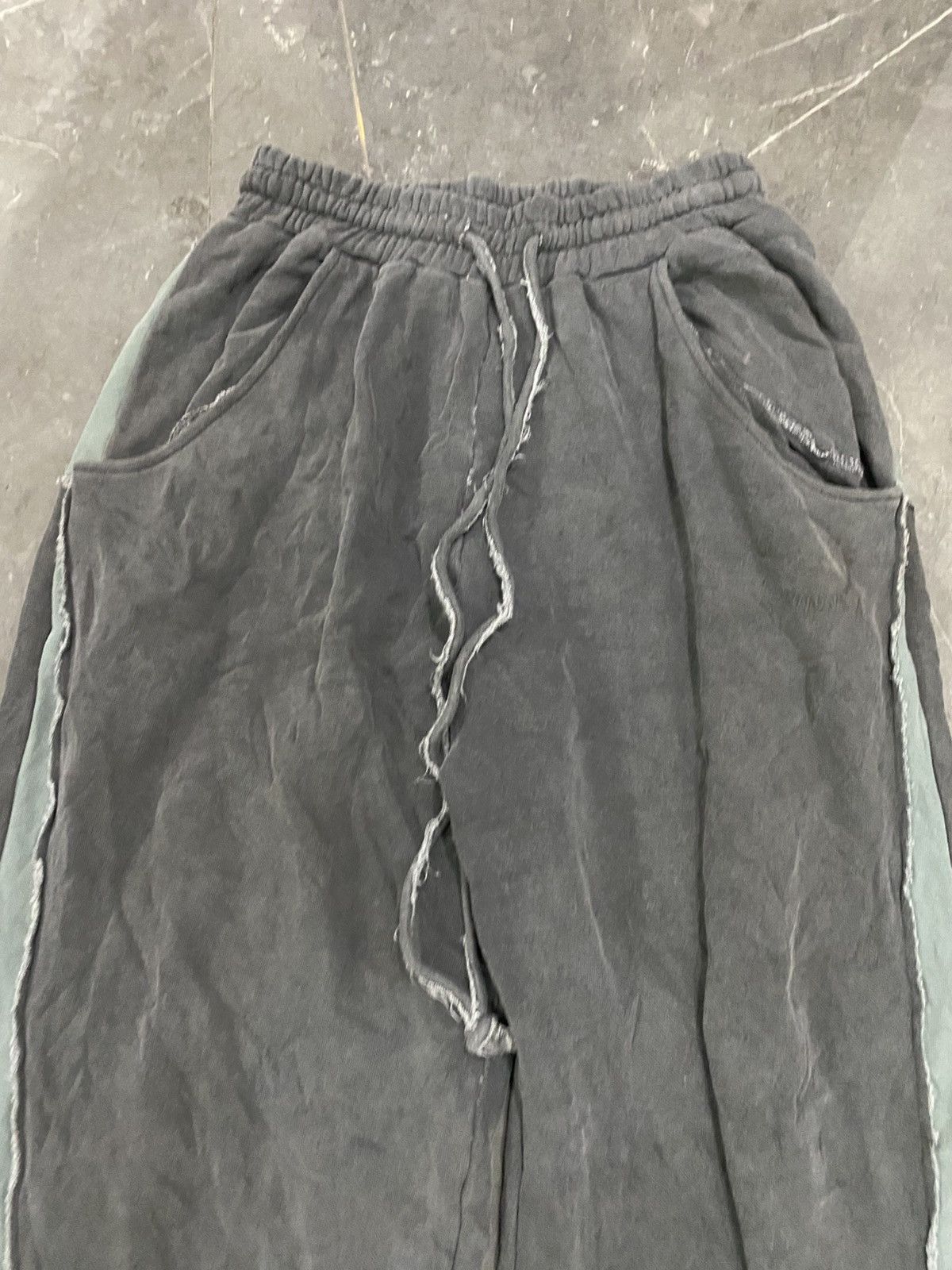 Matin Kim Matin Kim Sweatpants Hybrid Archive Size US 32 / EU 48 - 2 Thumbnail