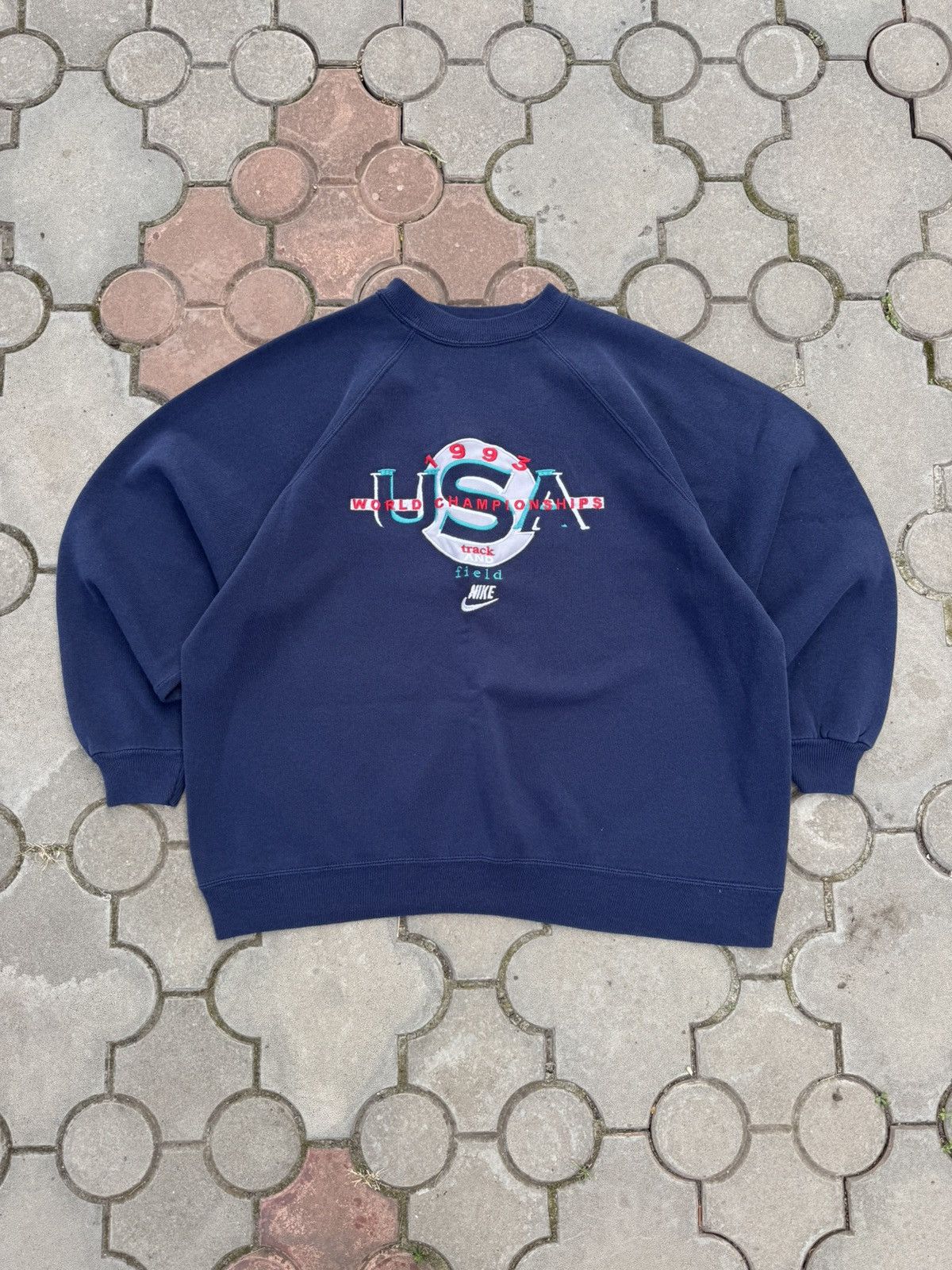 Nike Vintage 90s Nike Track and Field USA Baggy Sweatshirt Size US M / EU 48-50 / 2 - 1 Thumbnail