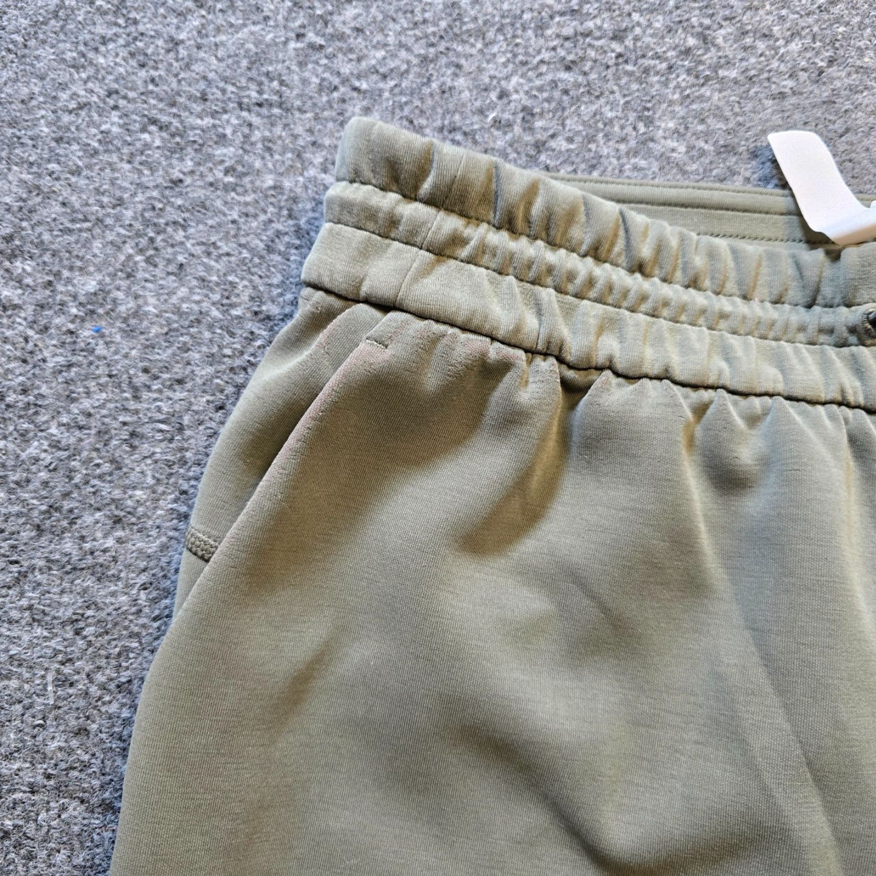 Lululemon Lululemon Pants Womens Size 8 Green Softstream High Rise Pull On Lounge Casual Straight Leg Athleisure Pants Women Size 30" / US 8 / IT 44 - 3 Thumbnail