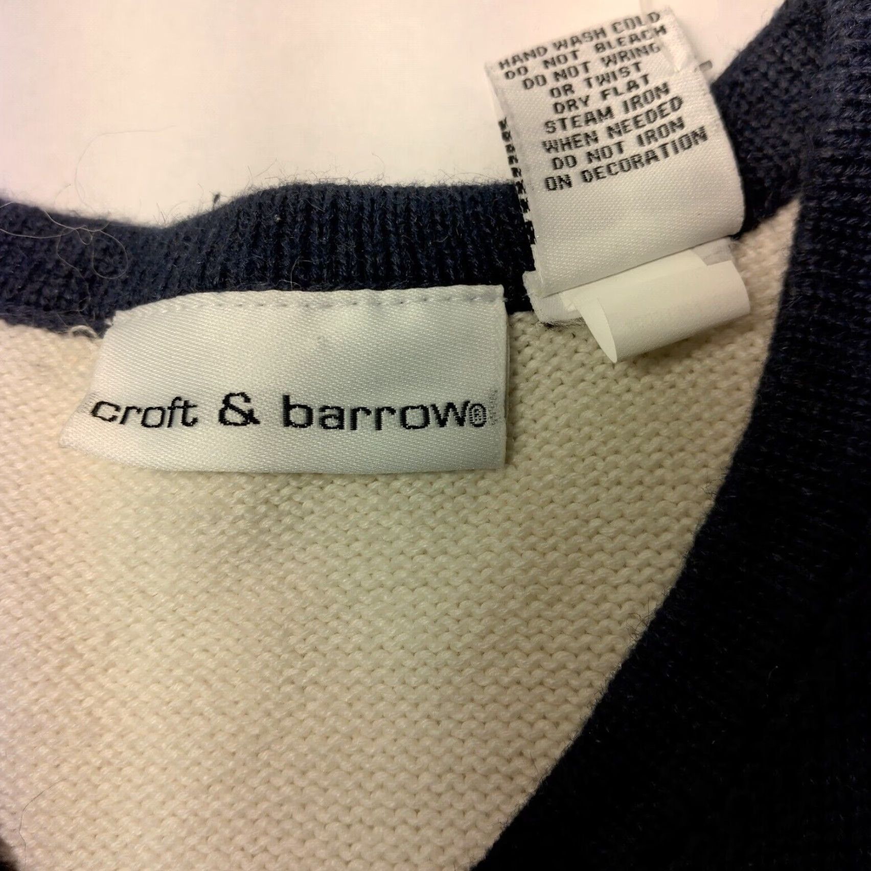 Croft & Barrow Croft & Barrow Women Cardigan Sweater USA Flag Patriotic Short Sleeve V-Neck Embroidered Patchwork Multicolor Casual Size S / US 4 / IT 40 - 7 Thumbnail