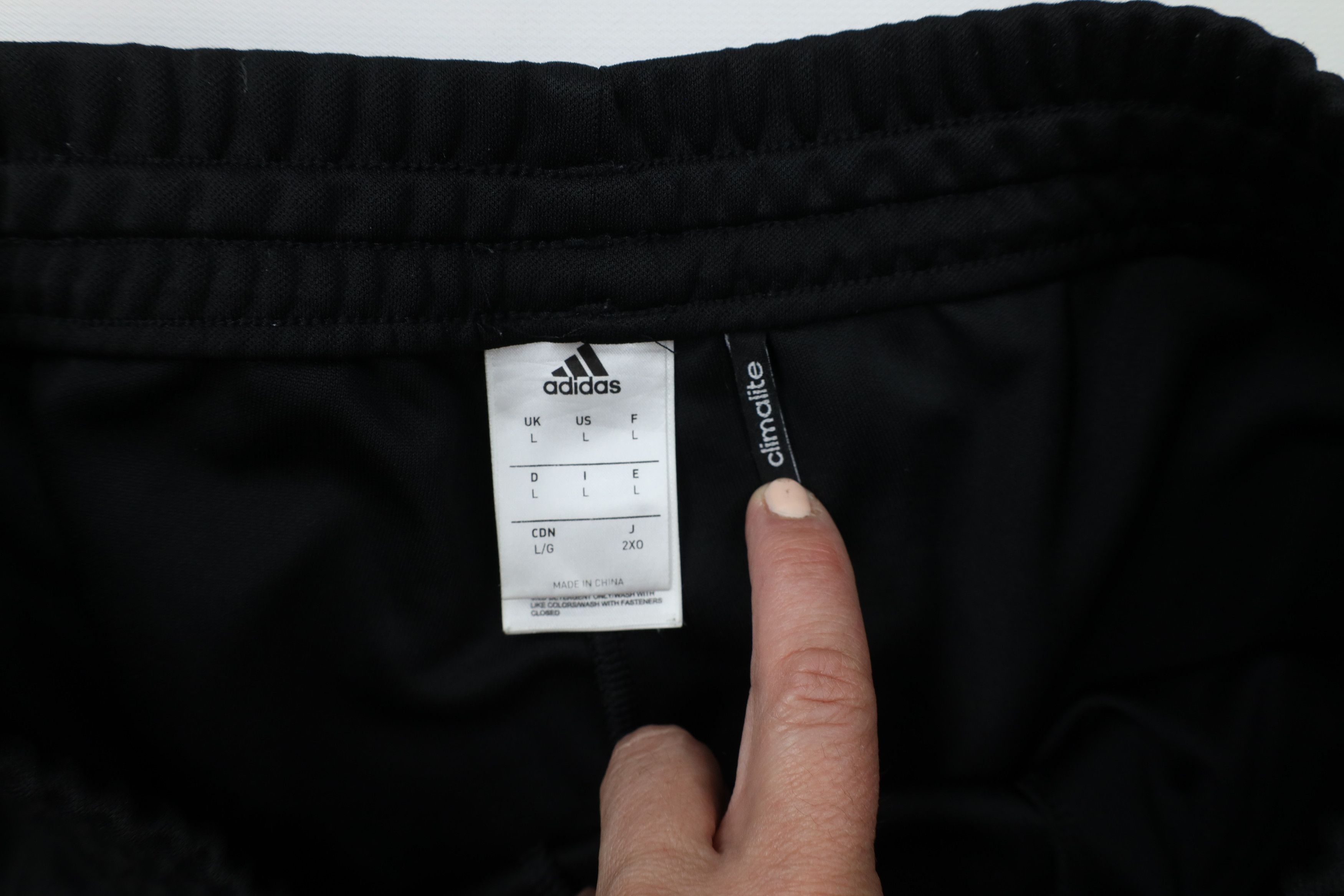 Adidas × Vintage Vintage Adidas Tapered Leg Soccer Warm Up Sweatpants Pants Size US 36 / EU 52 - 8 Thumbnail