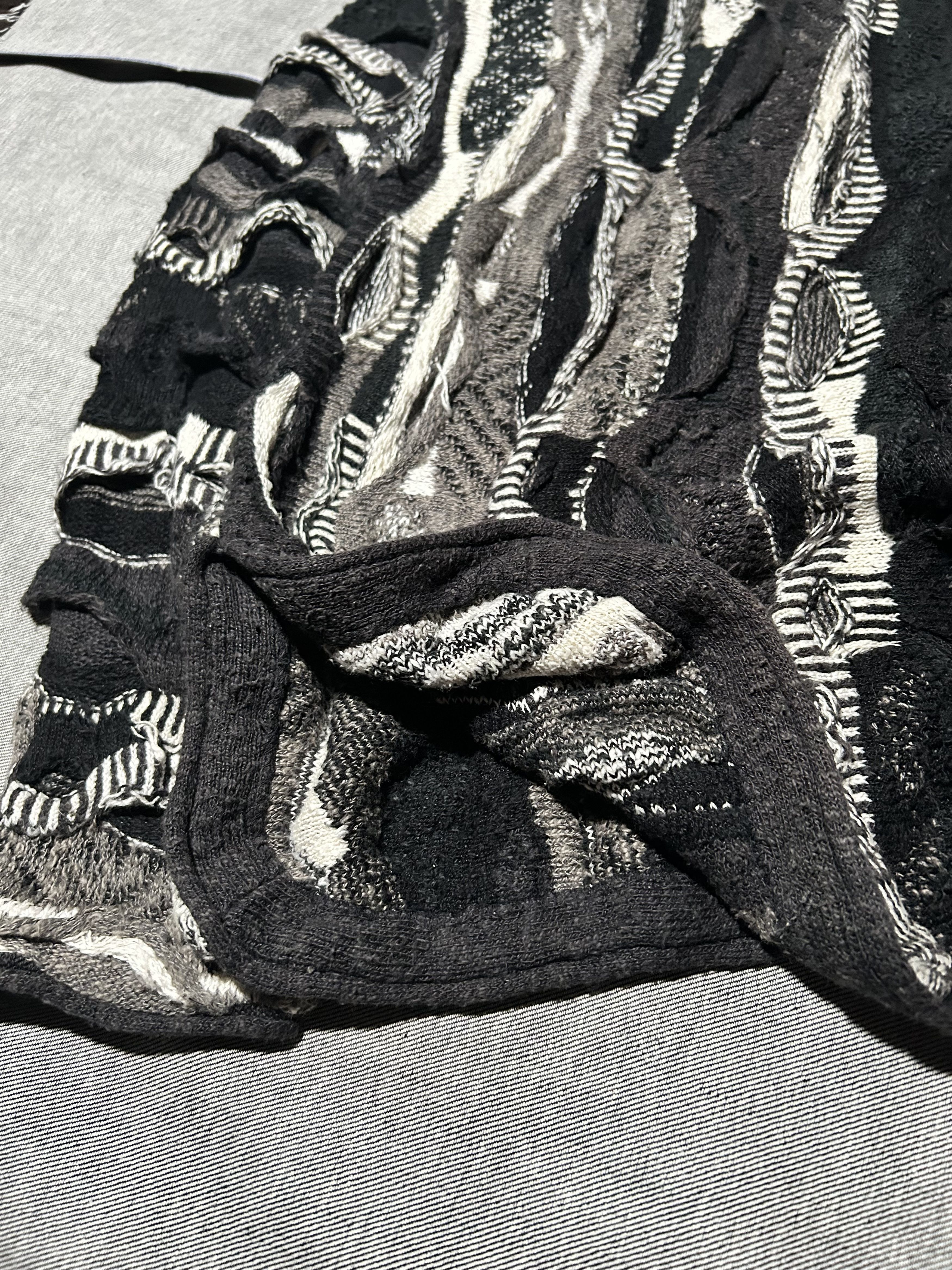 Coogi Coogi Classic 3D Knit (circa. 1989–93) Size US M / EU 48-50 / 2 - 9 Thumbnail