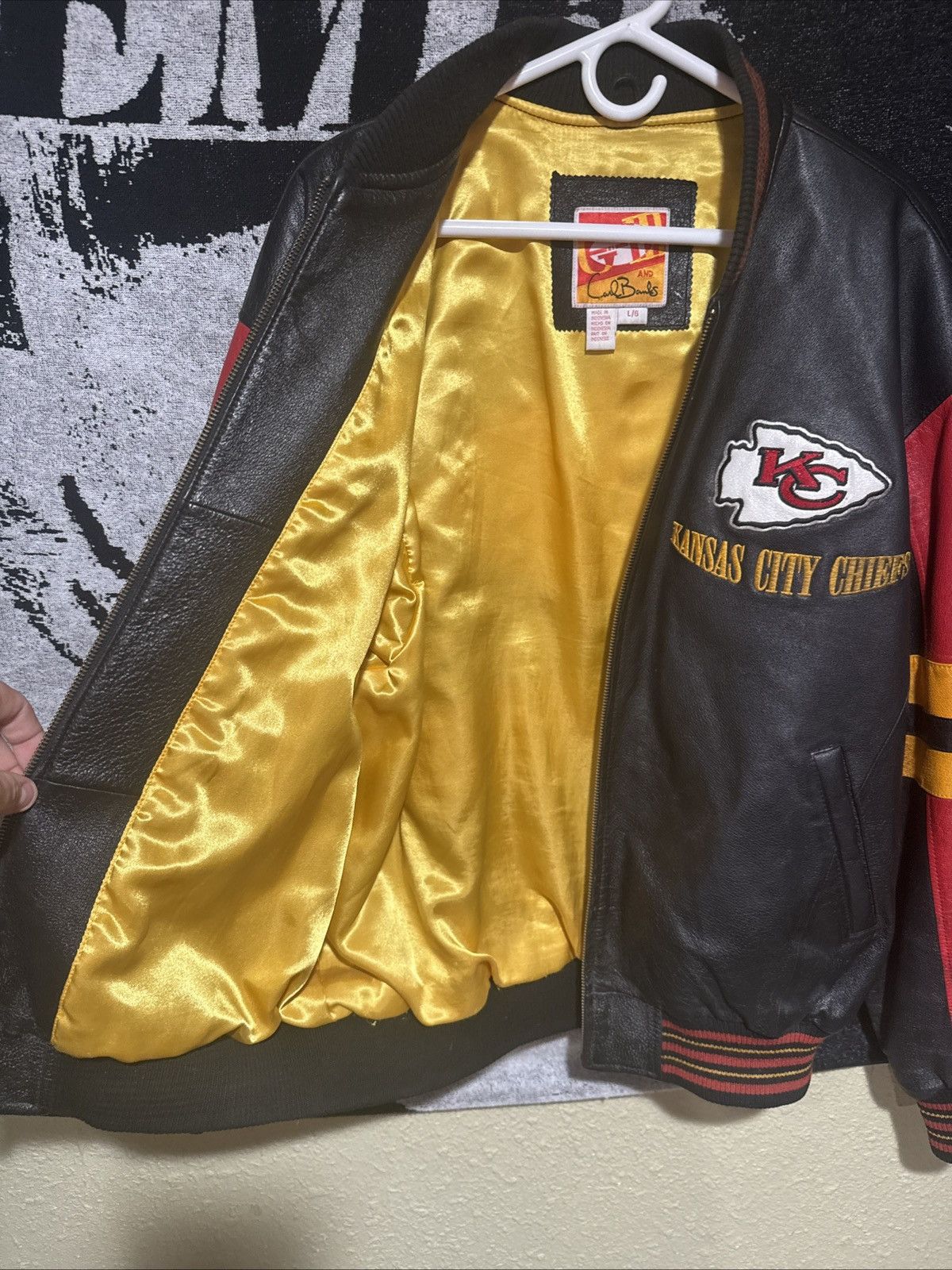 G-III VTG 90’s G-III Carl Banks Kansas City Chiefs Jacket Sz L Size US L / EU 52-54 / 3 - 4 Thumbnail