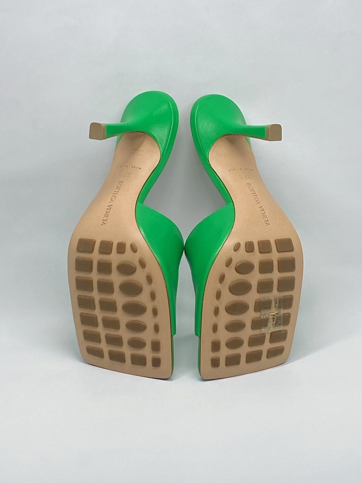 Bottega Veneta Bottega Veneta Stretch Leather Mules size 37.5 Size US 7.5 / IT 37.5 - 12 Thumbnail
