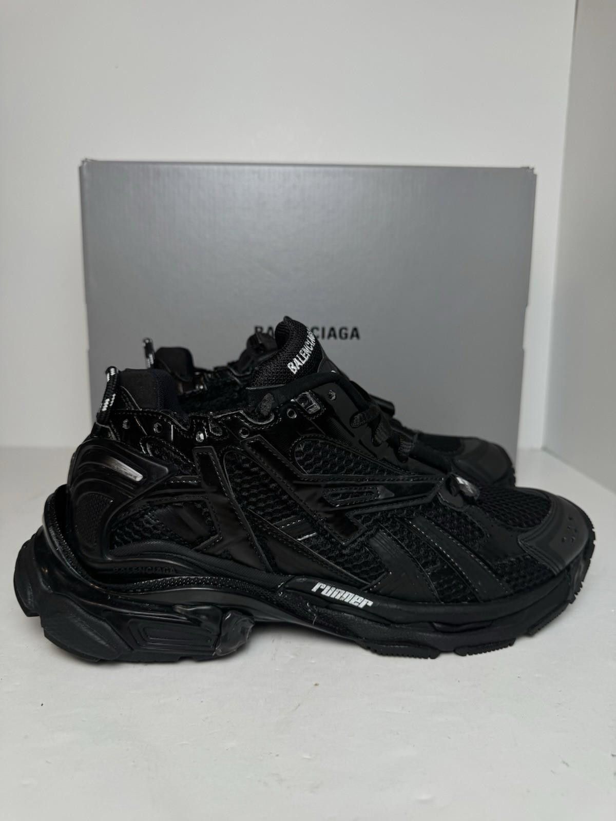 Balenciaga Balenciaga Runner Sneaker Black SZ 40/7 US New w/ Box Defect Size US 7 / IT 37 - 2 Thumbnail