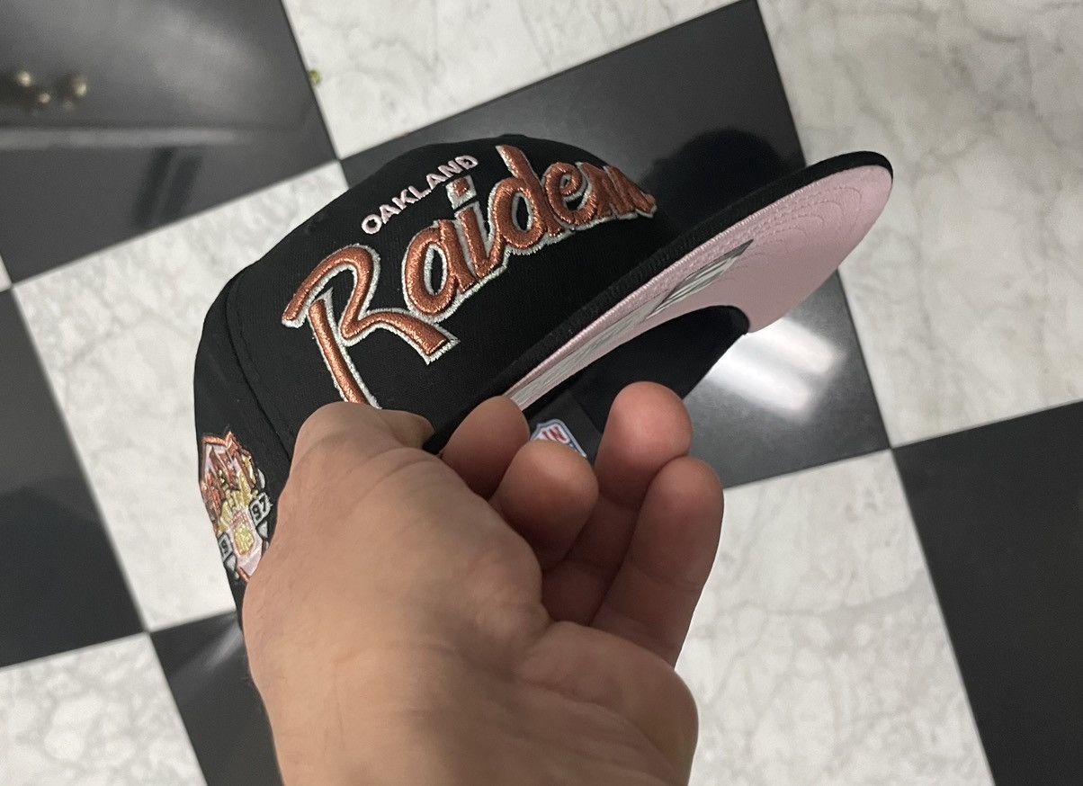 New Era 🔥Exclusive Raiders fitted size 7 also have 714-738-8 Size ONE SIZE - 1 Thumbnail