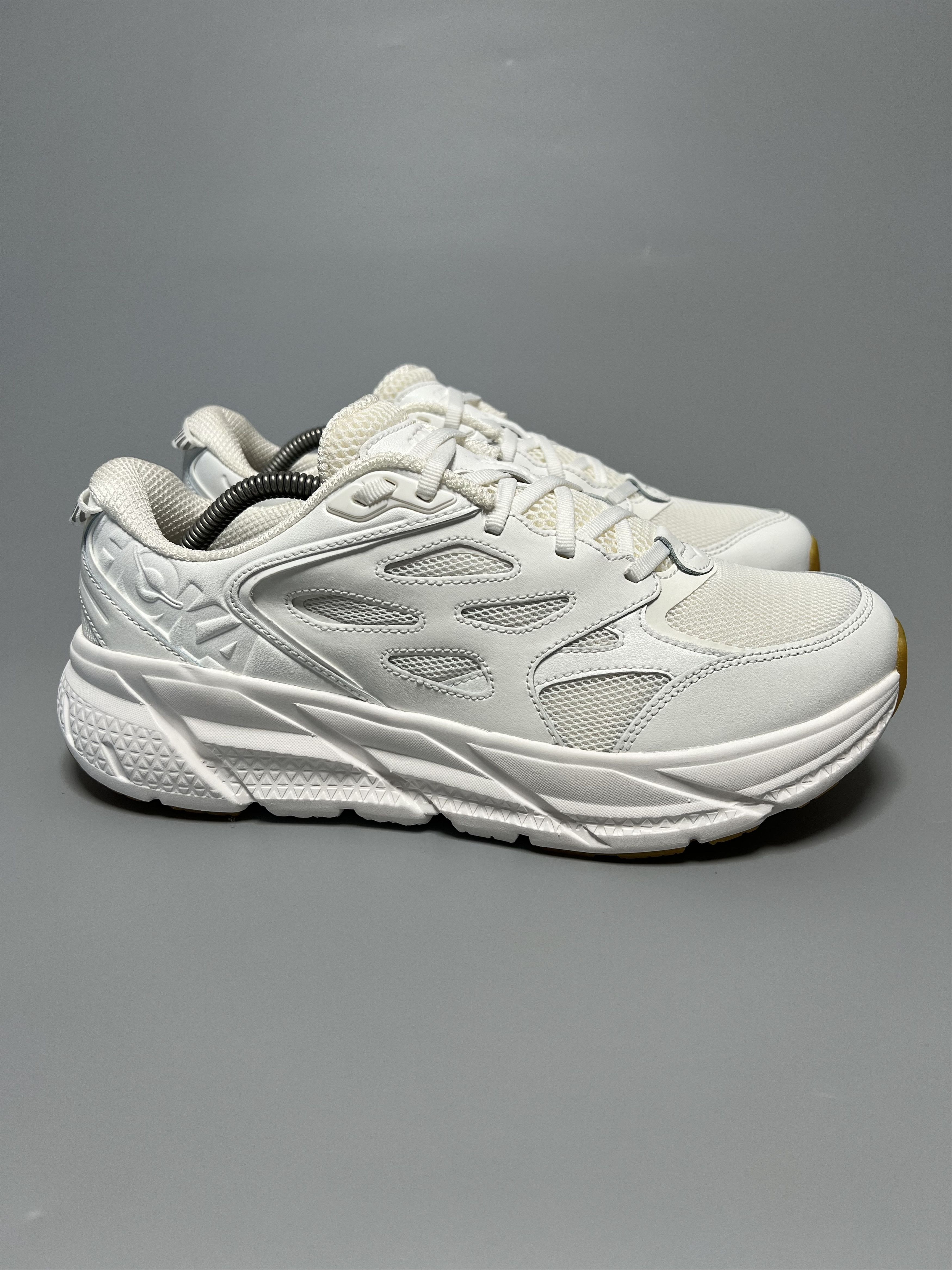 Hoka Hoka One One Clifton L Athletics Running Shoes 1160050-WWH Size US 9.5 / EU 42-43 - 1 Thumbnail