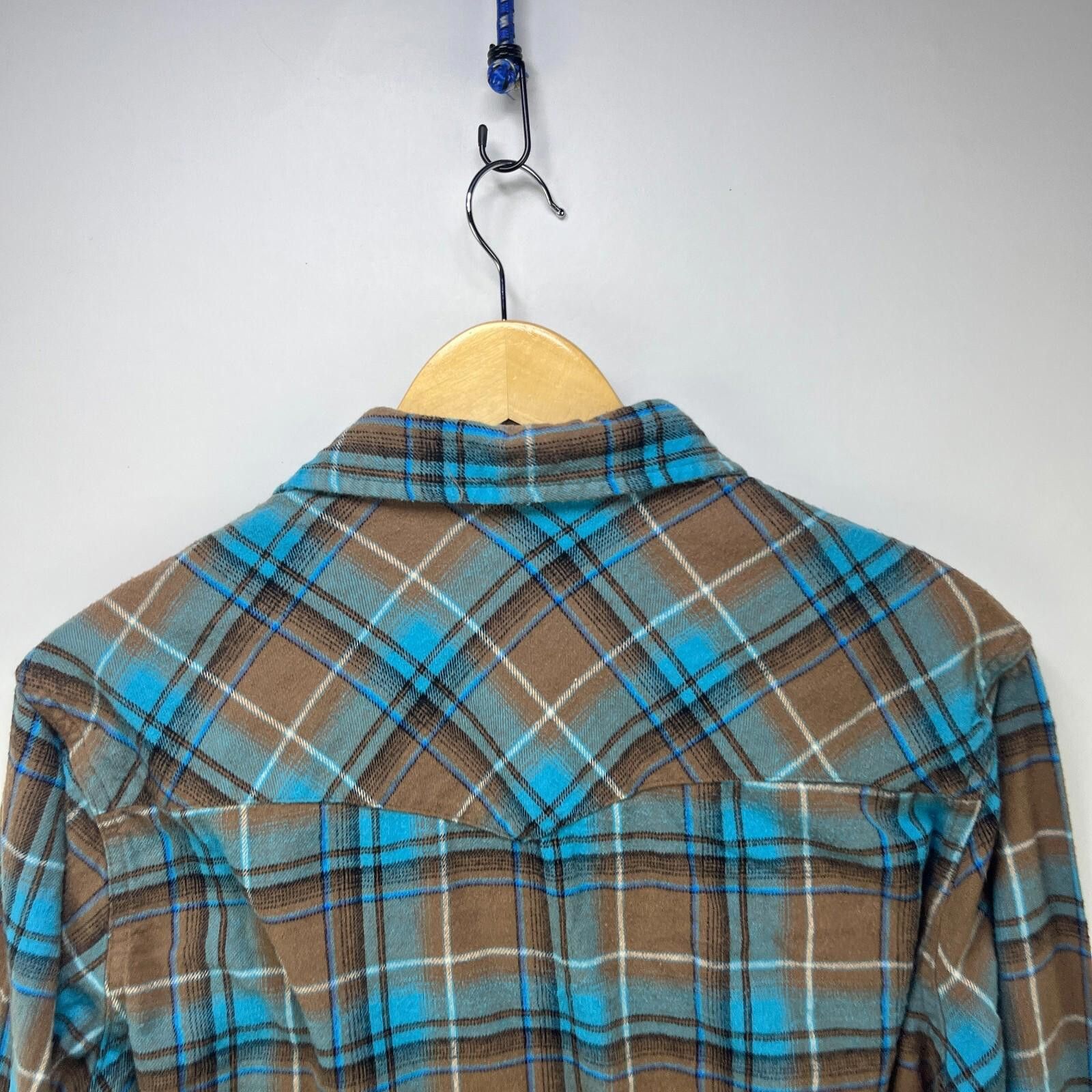 Wrangler Vintage Wrangler Western Pearl Snap Button-Up Plaid Shirt L Size US L / EU 52-54 / 3 - 12 Thumbnail