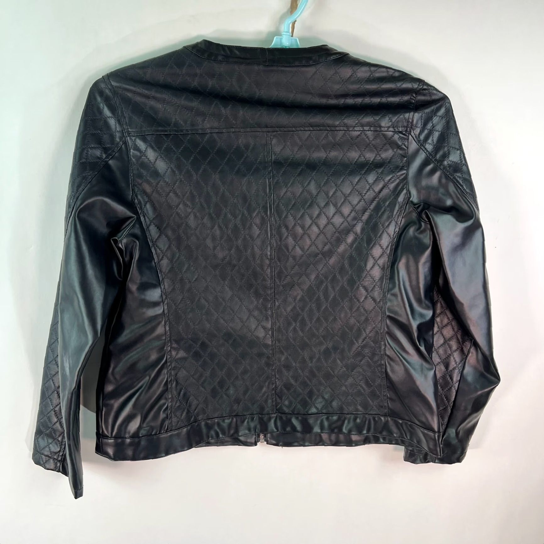 Vintage Dana Buchman Moto Style Jacket Womens Short Black XS? No, L. Wait, keep: Dana Buchman Moto Style Jacket Womens L Black Vintage. Size L / US 10 / IT 46 - 4 Thumbnail
