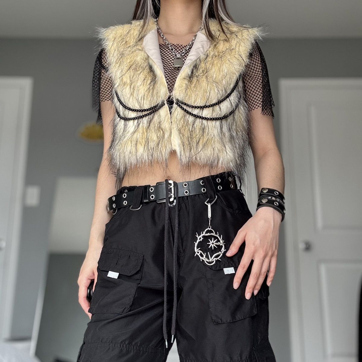 Other Nausicaa NYC Designer Beige & Black Faux Fur Beaded Vest Size S / US 4 / IT 40 - 5 Thumbnail