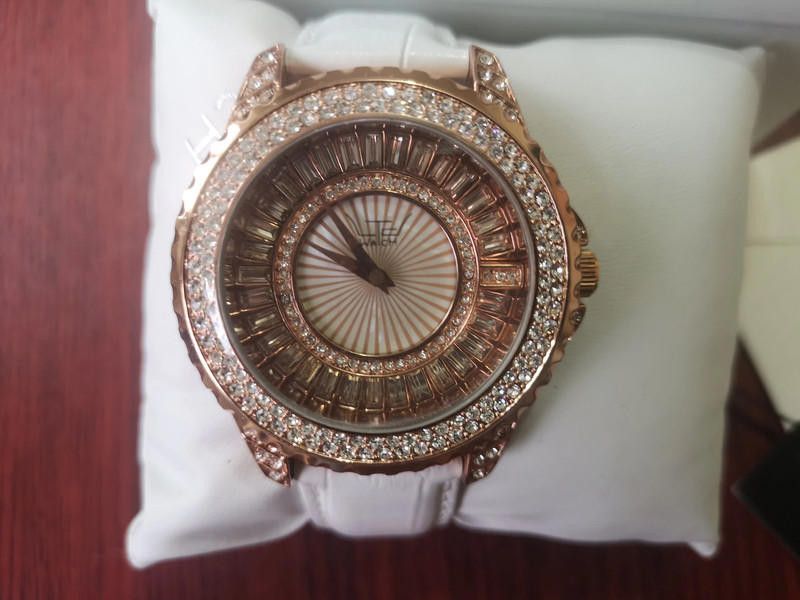 Designer Ltd rose gold dial white leather strap watch Size ONE SIZE - 7 Thumbnail