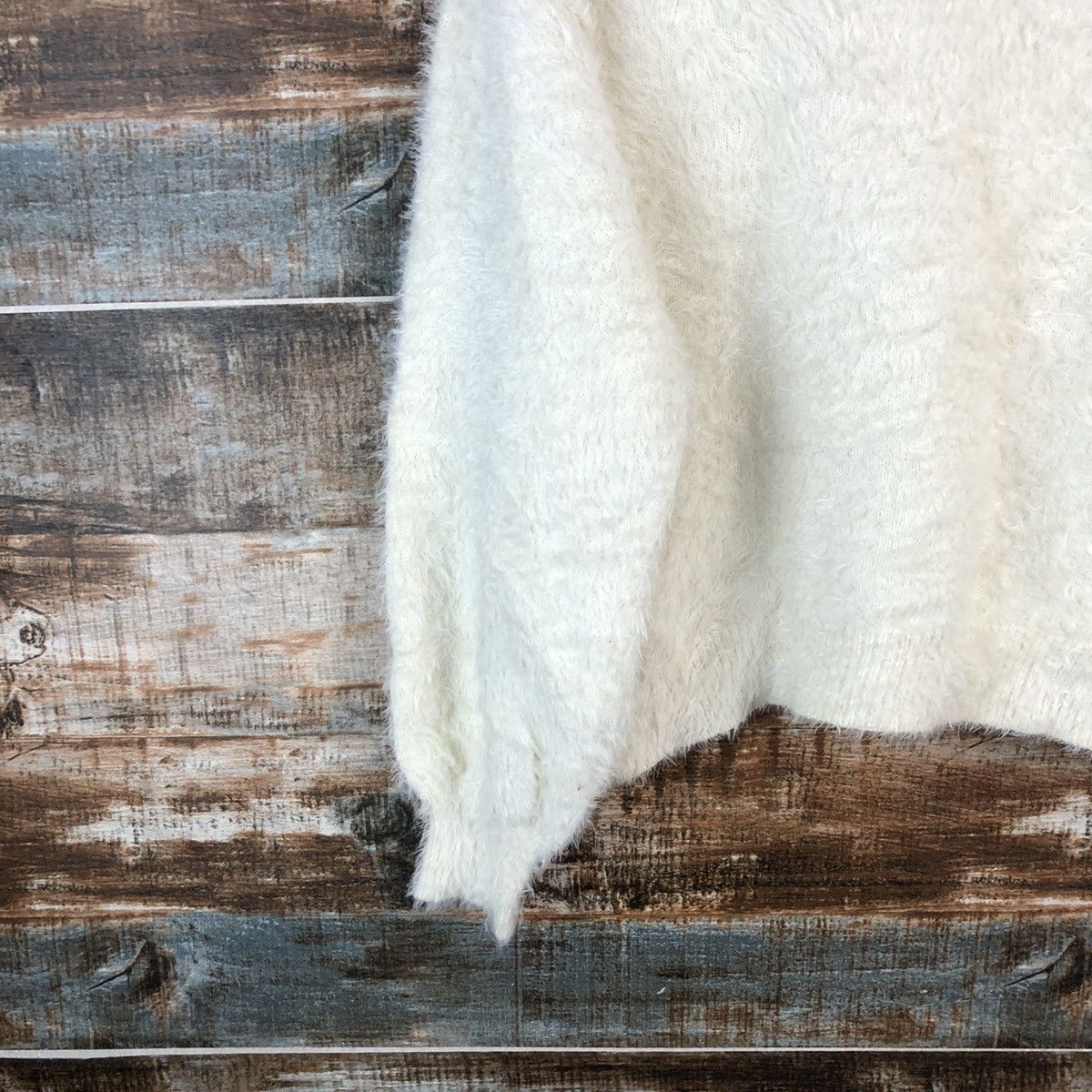 Vintage DLL Earth Music & Econology Cream Mohair Knitwear #C075 Size S / US 4 / IT 40 - 15 Thumbnail