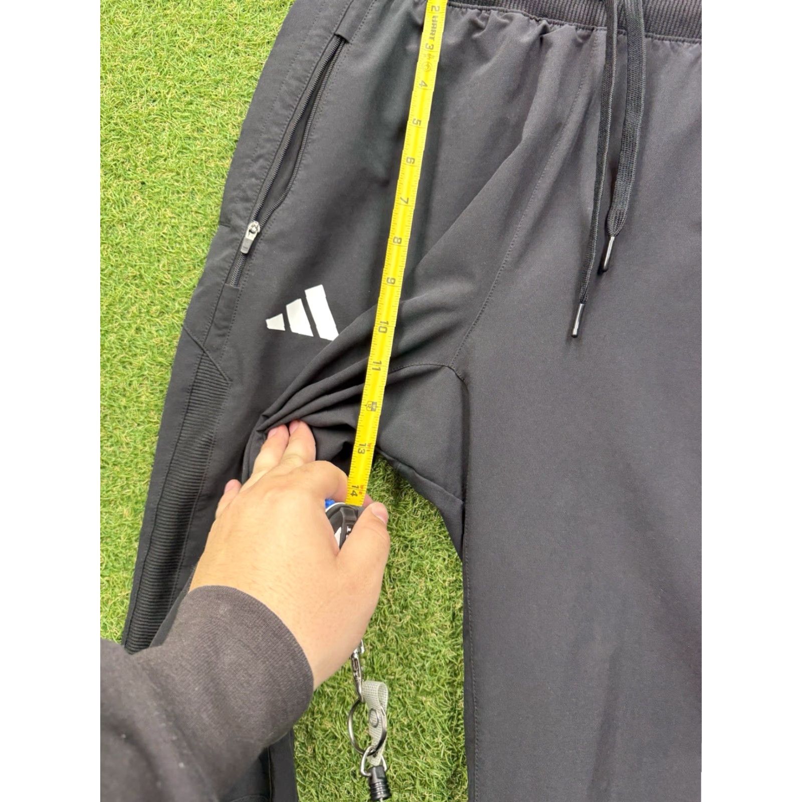 Adidas Adidas Miami Heat Pants Mens Medium Player Issued Black Joggers Warm Up Stretch Track Pants Athletic Mens Black Adidas Miami Heat Pants M Size US 31 - 4 Thumbnail