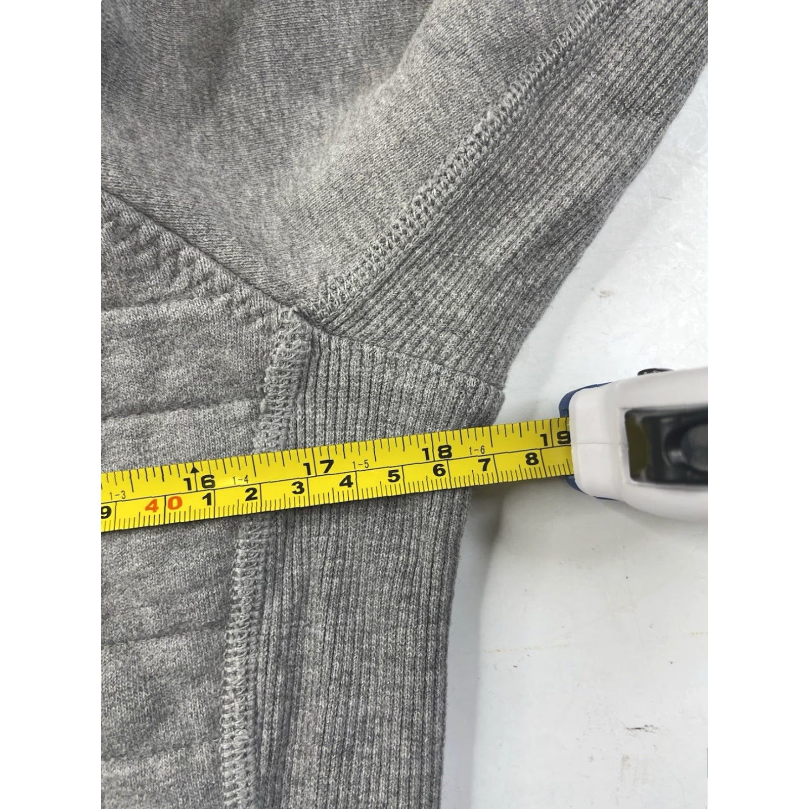 Lululemon Lululemon Scuba Full Zip Jacket Gray Size 8 Womens Athletic Sweatshirt Calm Cozy Folded Neck Collared Power Activewear Size M / US 6-8 / IT 42-44 - 7 Thumbnail