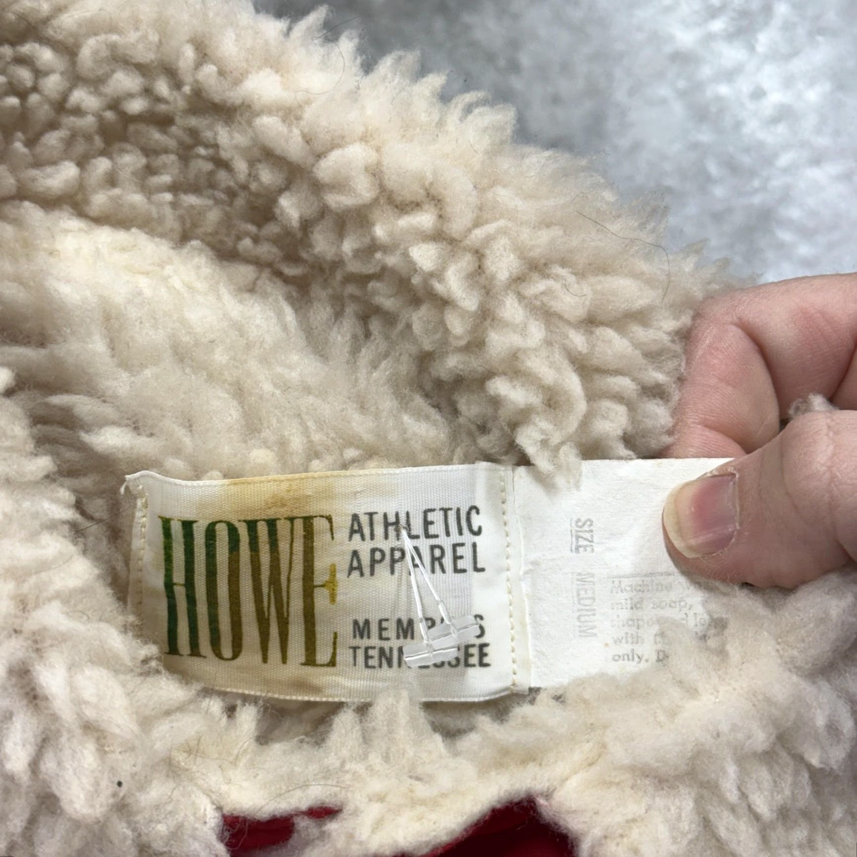 Vintage VINTAGE Howe Athletic Apparel Jacket Mens Medium Red Sherpa Lined Insulated Size US M / EU 48-50 / 2 - 5 Thumbnail