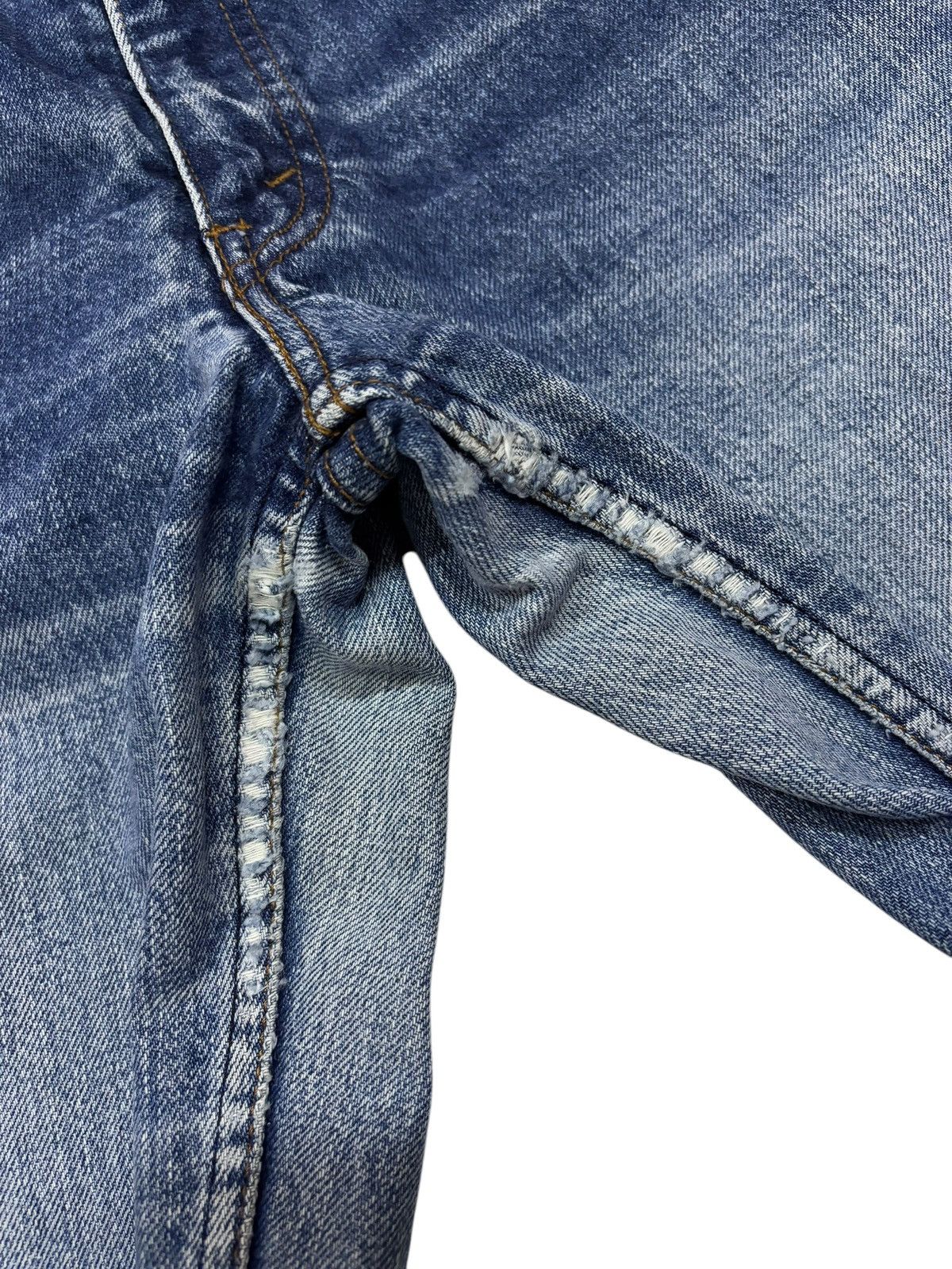 Levi's × Levi's Vintage Clothing × Vintage 80s Vtg Levi’s 603 Faded Blue Washed Cropped Jeans Size 24" / US 00 / IT 34 - 4 Thumbnail