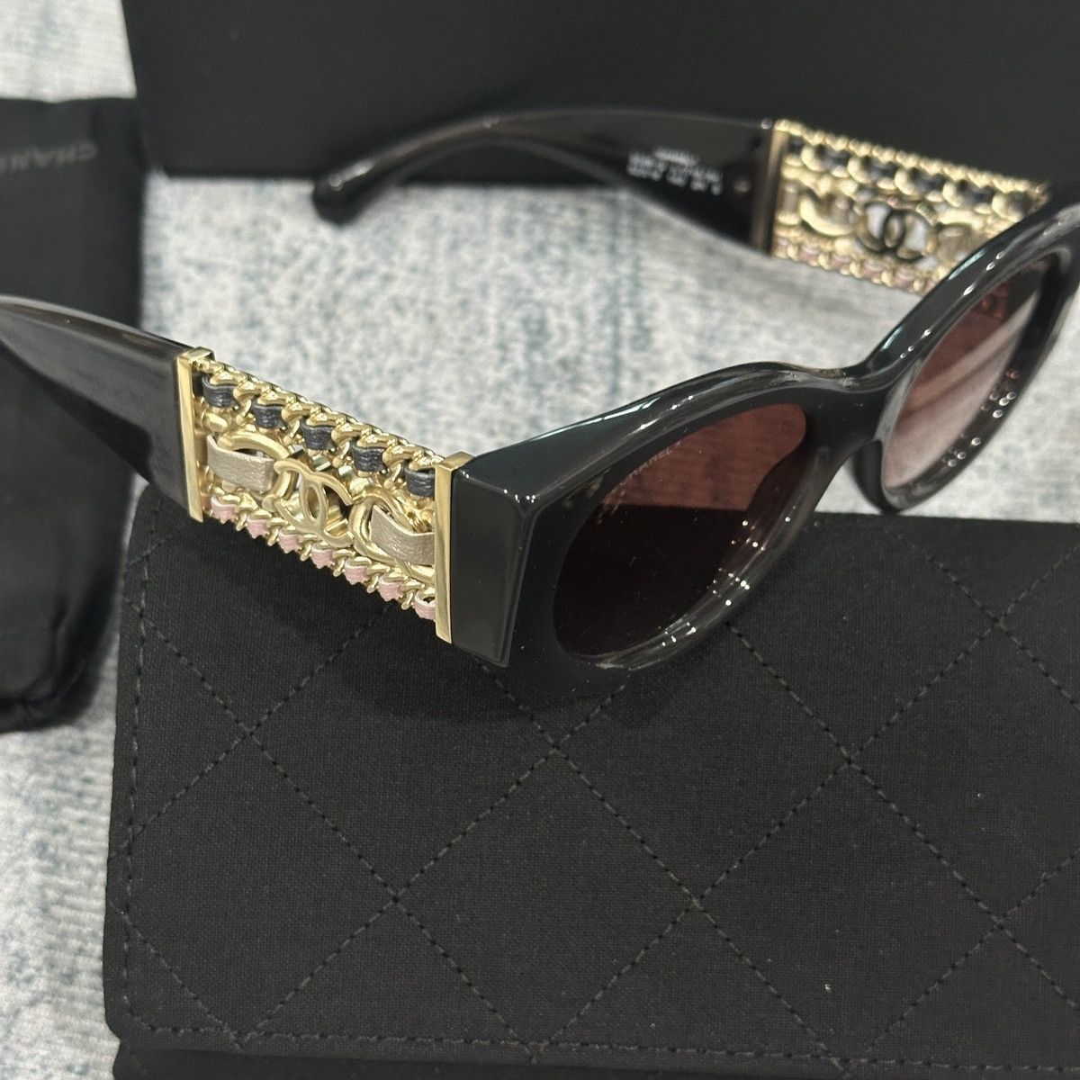 Chanel CHANEL 0CH5536Q 17168H SUNGLASSES Size ONE SIZE - 5 Thumbnail
