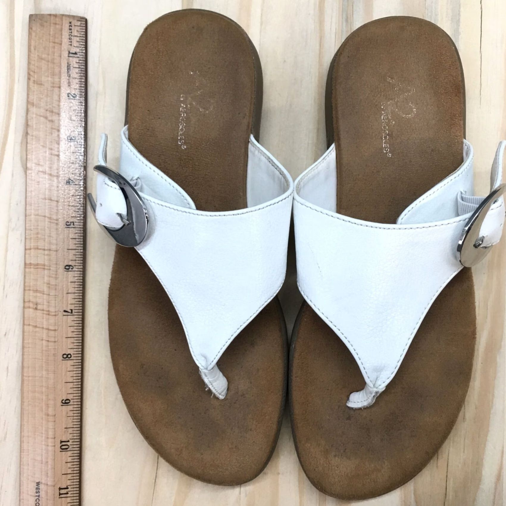 Vintage Aerosoles Sandals Womens 8 M Wipline Thong White Faux Leather Slip On Buckle Size US 8 / IT 38 - 7 Thumbnail