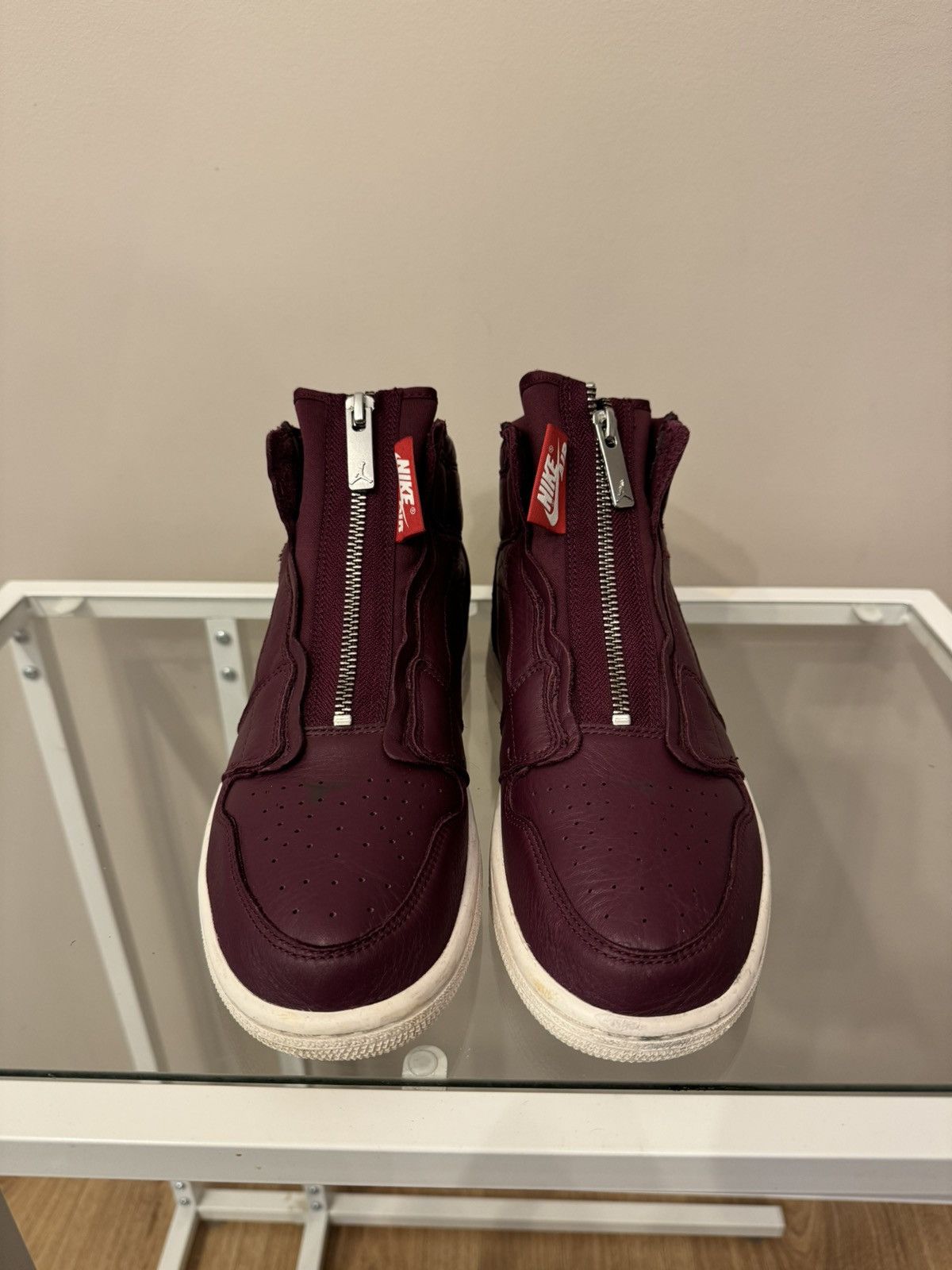 Nike Jordan 1 Retro High Zip Bordeaux Women's sneakers buty shoes Size US 7 / IT 37 - 4 Thumbnail