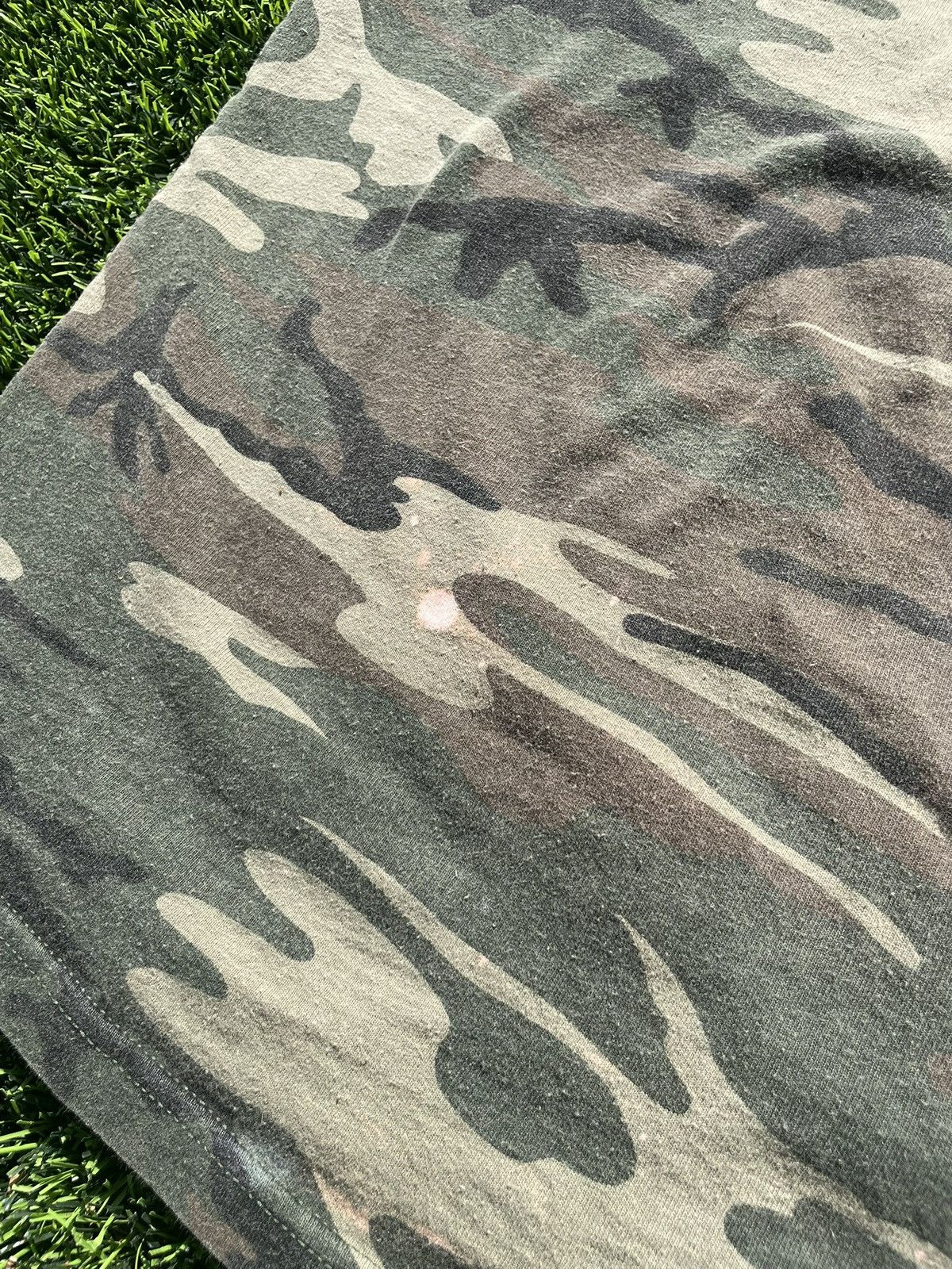Other Vintage Camo t-shirt Size US L / EU 52-54 / 3 - 4 Thumbnail