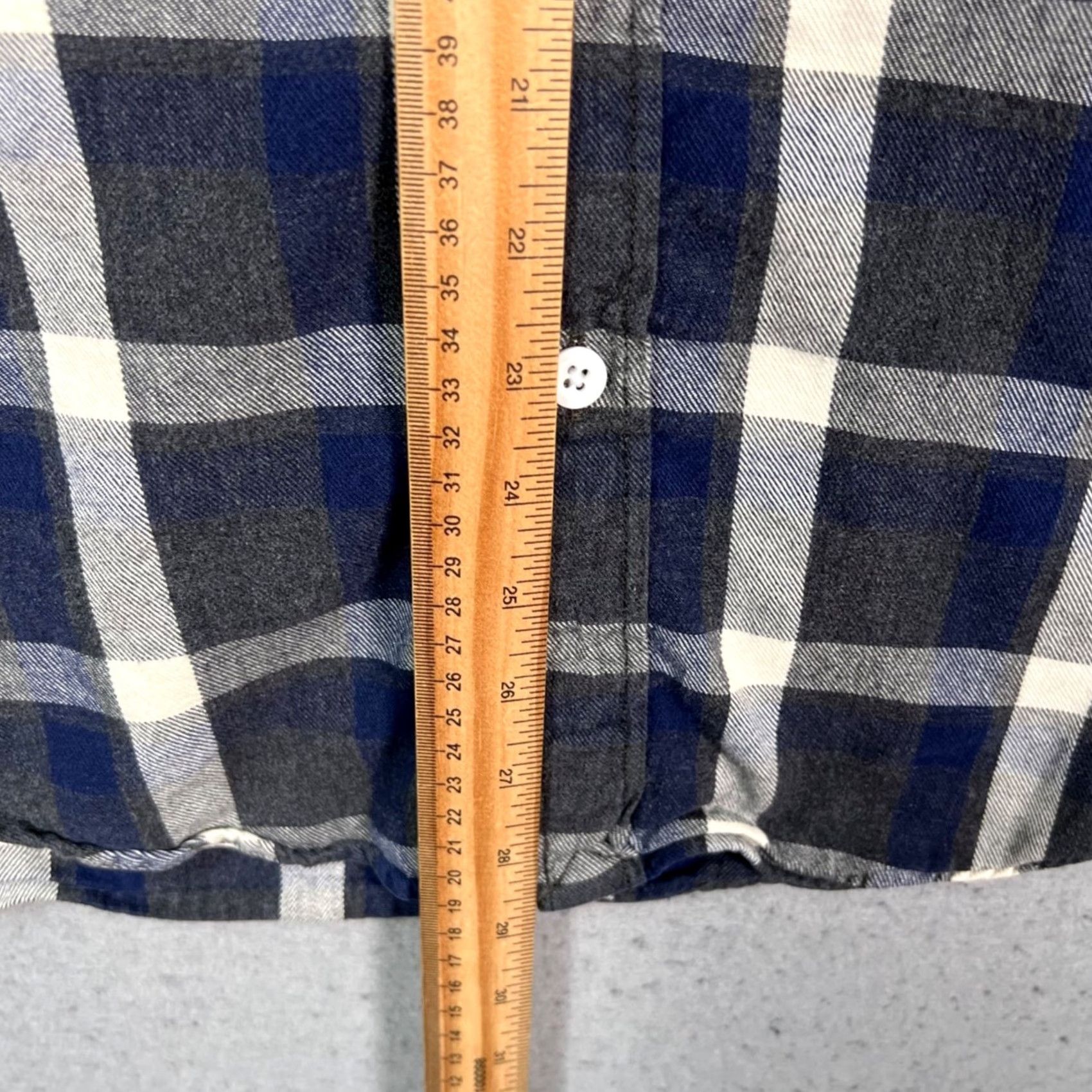 J.Crew J.CREW Mens Size Large Blue & White Plaid Slim Fit Button-Up Flannel Shirt Size US L / EU 52-54 / 3 - 6 Thumbnail