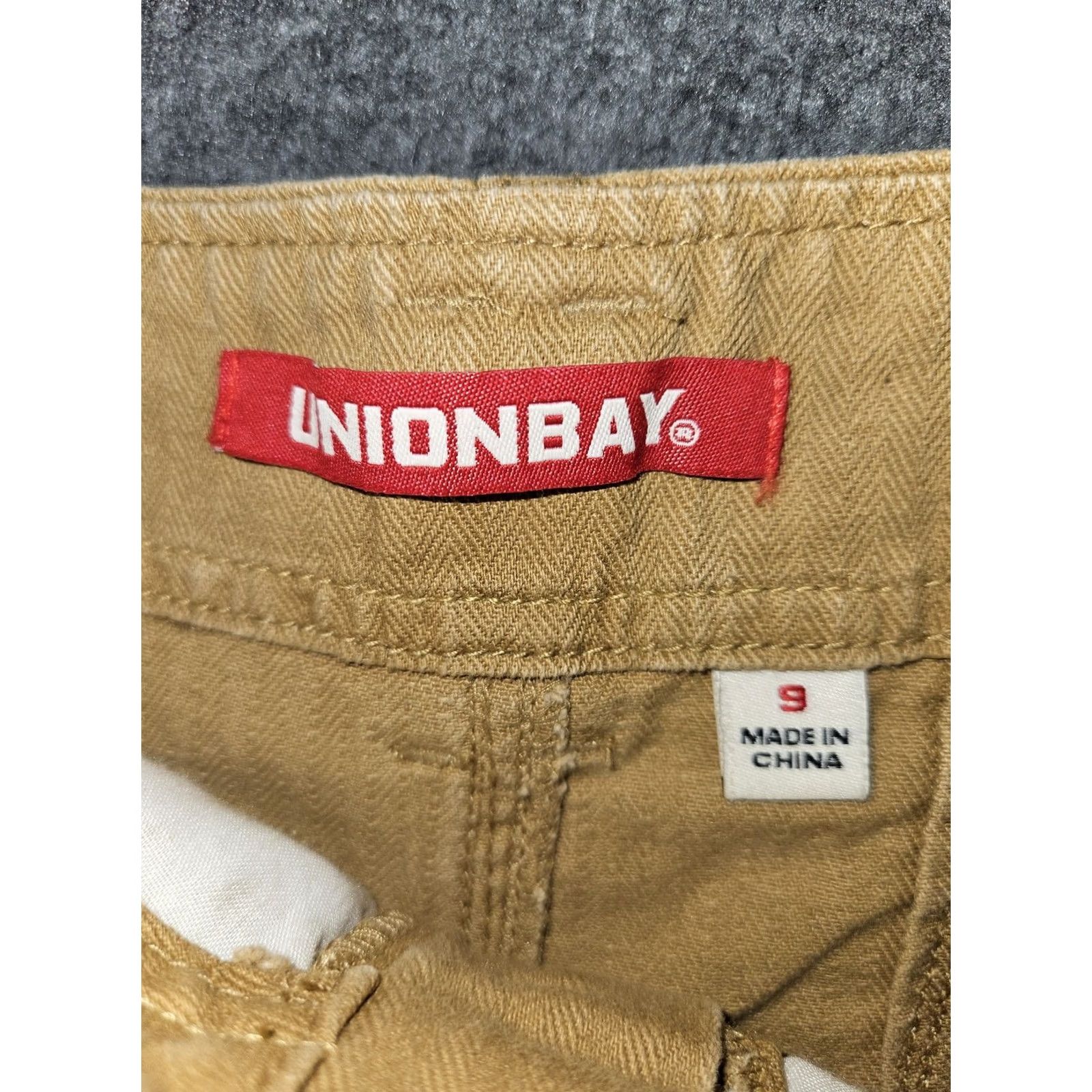 Vintage VINTAGE Unionbay Pants Womens 9 Khaki Ultra High Rise Buckle Strap Pleated Casual New Size 30" / US 8 / IT 44 - 7 Thumbnail
