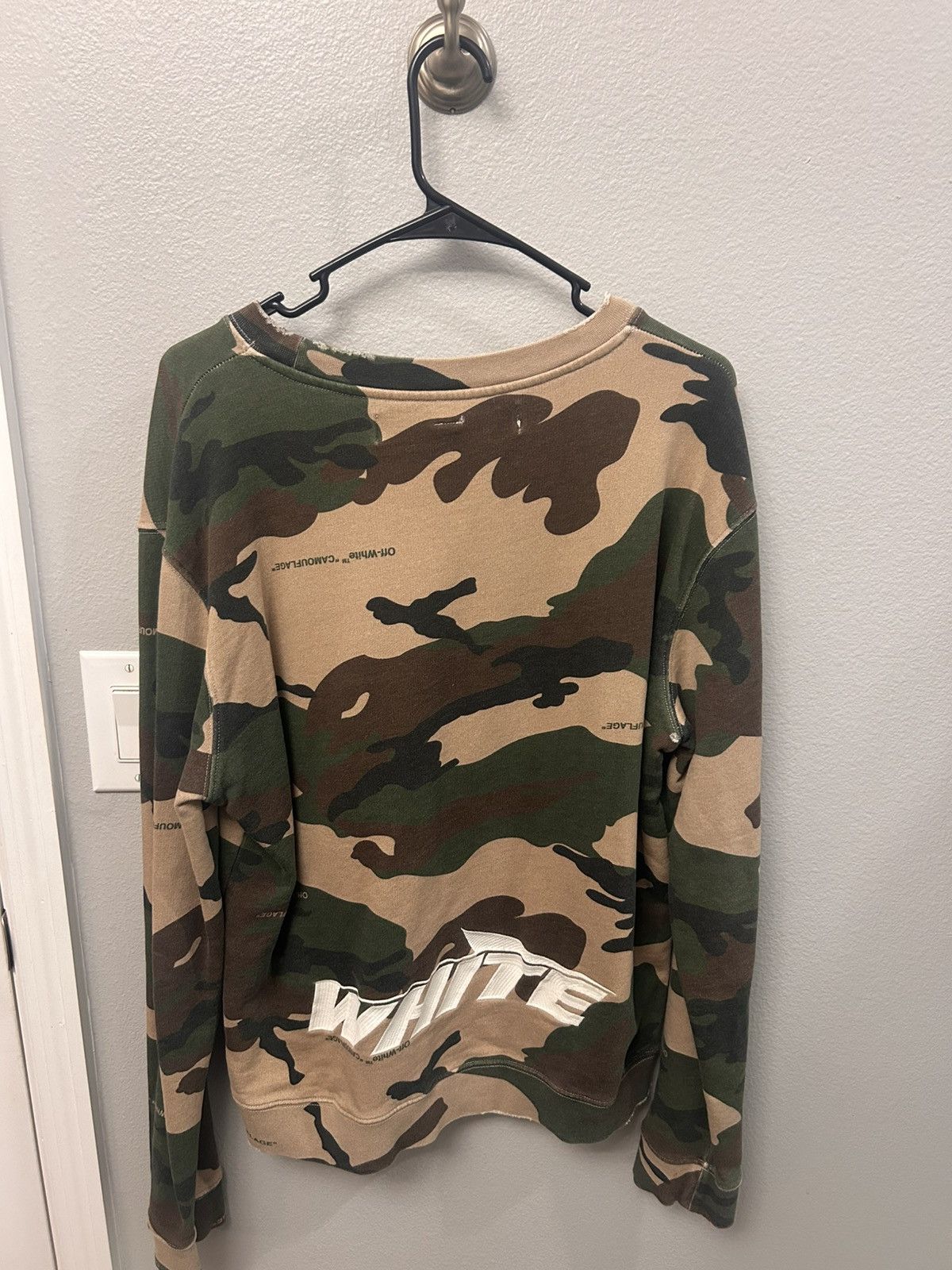 Off-White Off-White Virgil Abloh Camouflage Crewneck Sweatshirt XL Size US XL / EU 56 / 4 - 3 Thumbnail