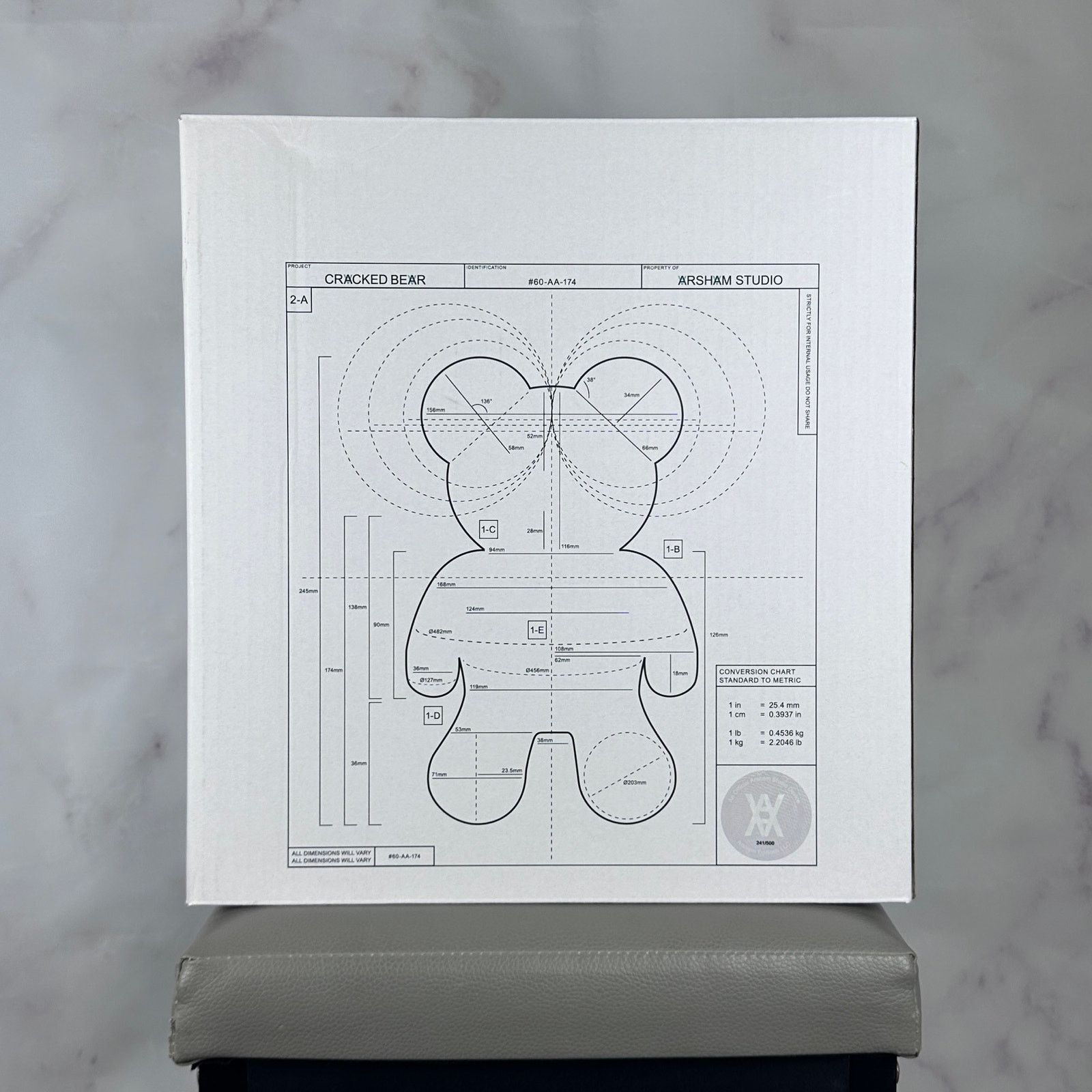 Daniel Arsham Pink Cracked Bear Figure Size ONE SIZE - 10 Thumbnail