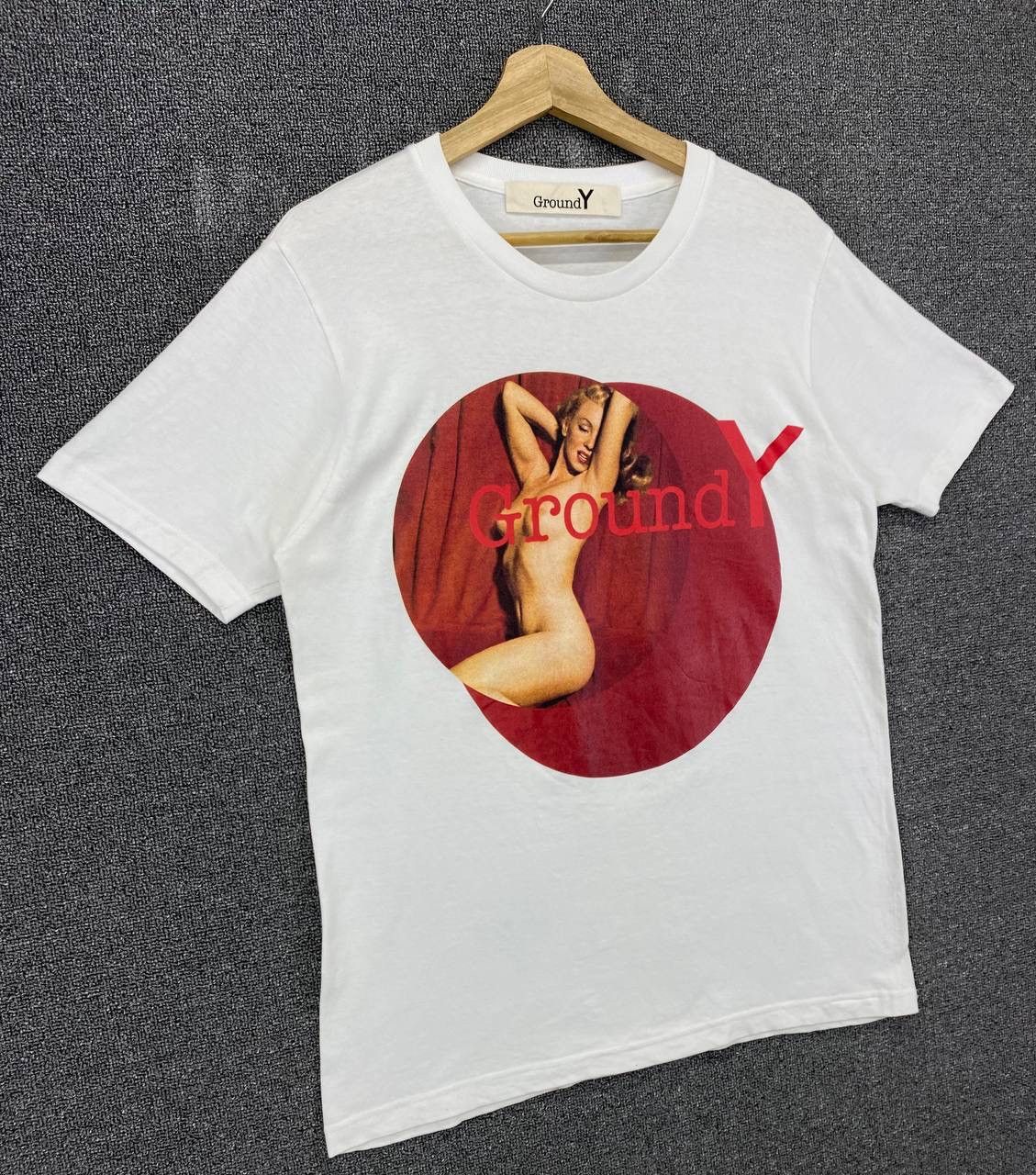 Yohji Yamamoto Vintage Yohji Yamamoto Ground Y Naked Sexy Printed T Shirts Size US M / EU 48-50 / 2 - 2 Thumbnail