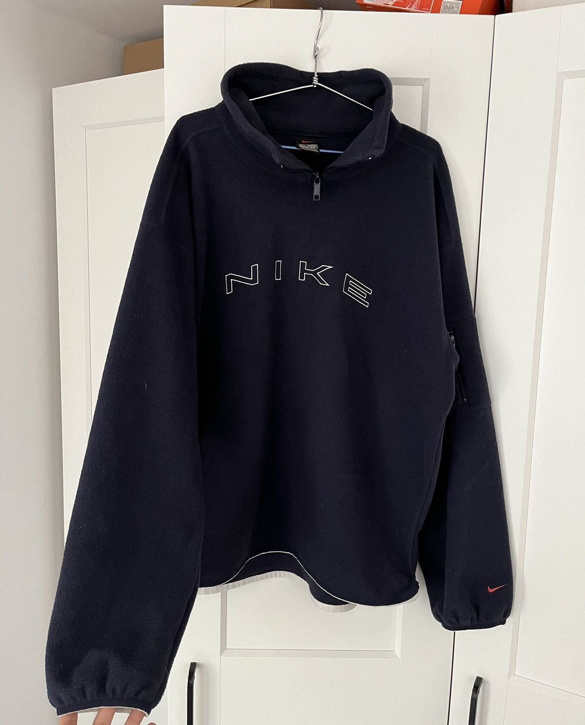 Nike olivia kim hoodie black hotsell