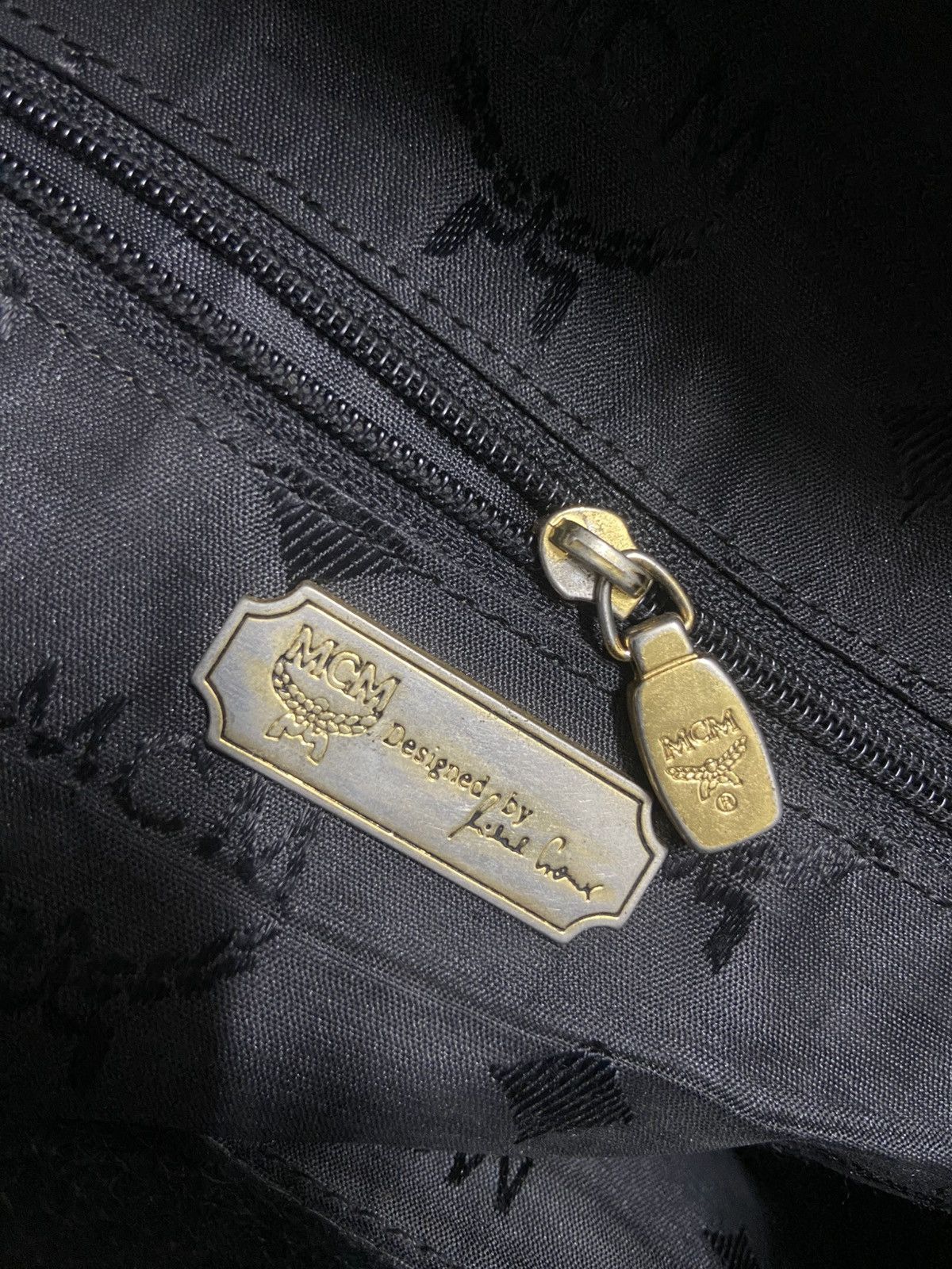 MCM MCM Vintage Black Leather Bag Size ONE SIZE - 7 Thumbnail