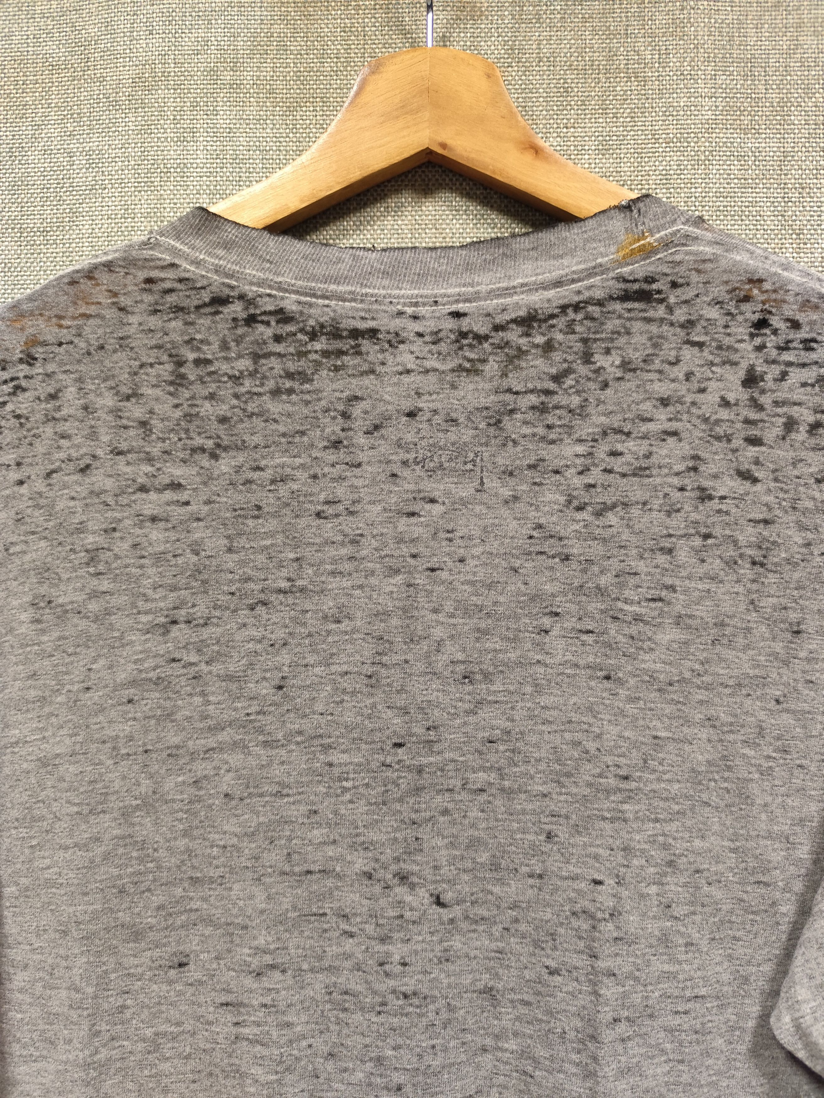 Stussy Vintage 90s t shirt stussy HELL.A thrashed Size US M / EU 48-50 / 2 - 3 Thumbnail