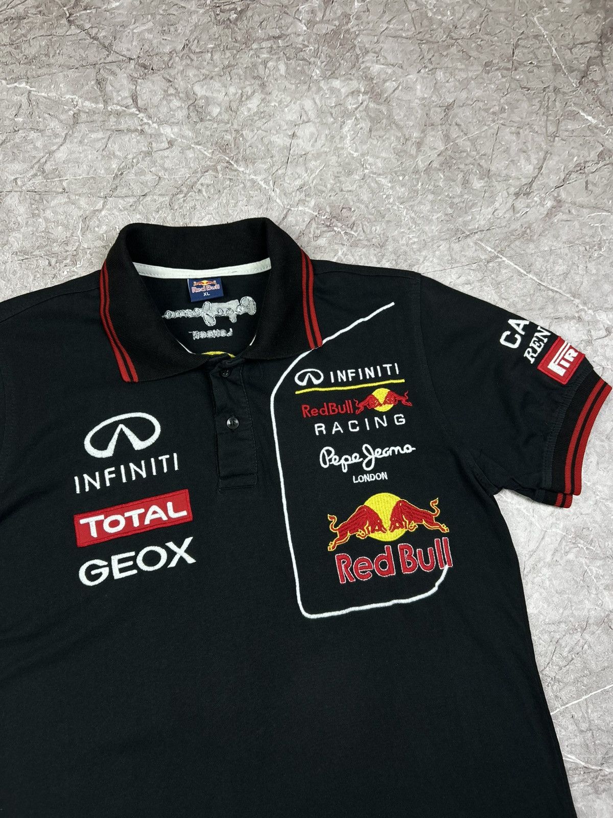 Formula 1 × Pelle Pelle × Red Bull Vintage Red Bull Infinity Racing Polo Shirt F1 Grand Prix Size US XL / EU 56 / 4 - 3 Thumbnail