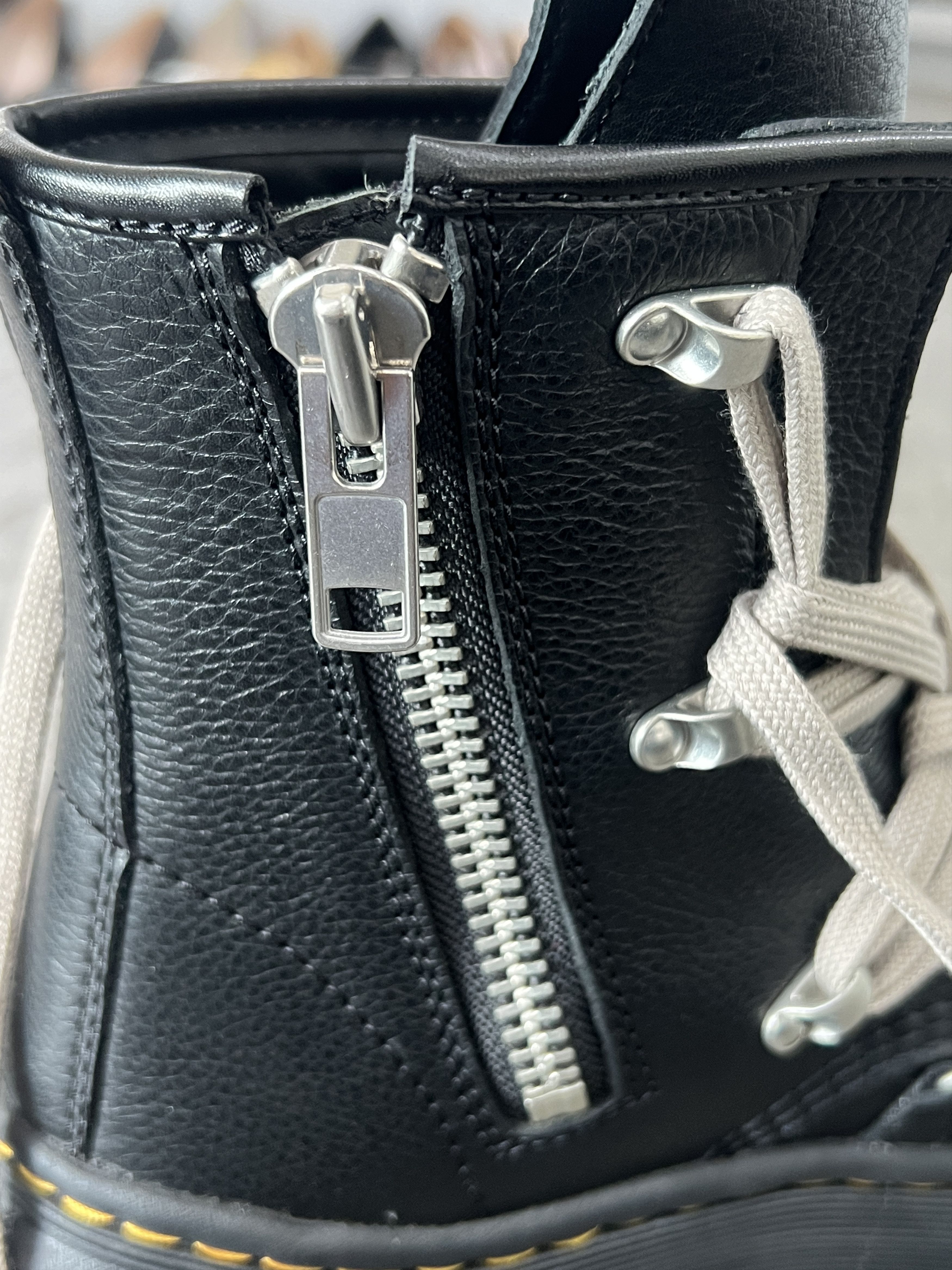 Dr. Martens × Rick Owens Dr Martens x Rick Owens 1460 DMXL Megalace EU39 Size US 9 / IT 39 - 8 Thumbnail