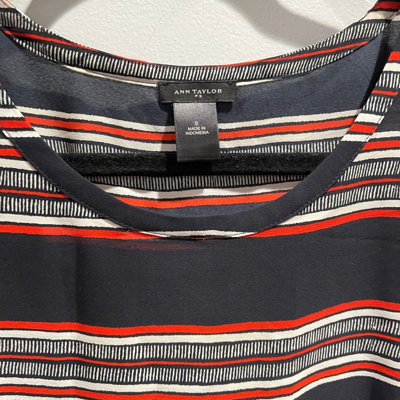 Ann Taylor ANN TAYLOR Navy/Red/White Stripe Sleeveless Sheer Blouse Size S / US 4 / IT 40 - 3 Thumbnail