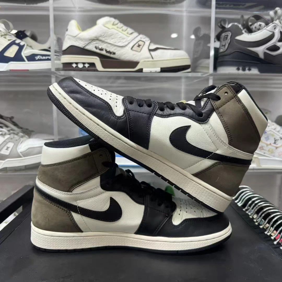 Air Jordan 1 Particle Beige US 44.5 Near New WTS