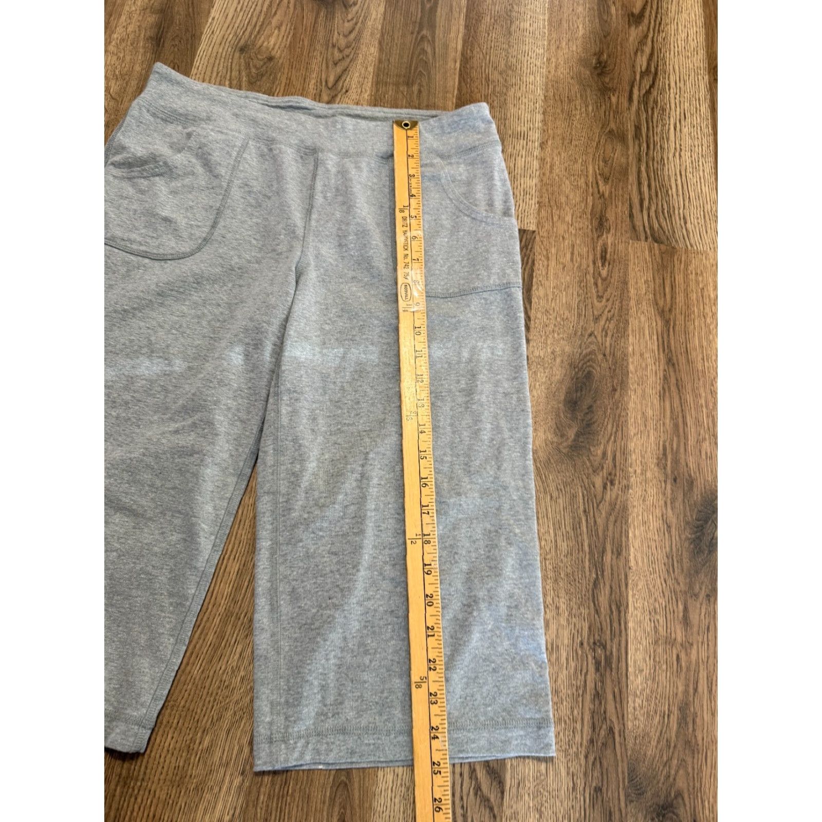 Vintage Mix & Co. Pants Capris, Women's Size Medium, Gray, Pull On, Casual, Flat Front, Regular Rise, Machine Washable, Fall Spring Summer, Women, Pants Size 32" / US 10 / IT 46 - 7 Thumbnail