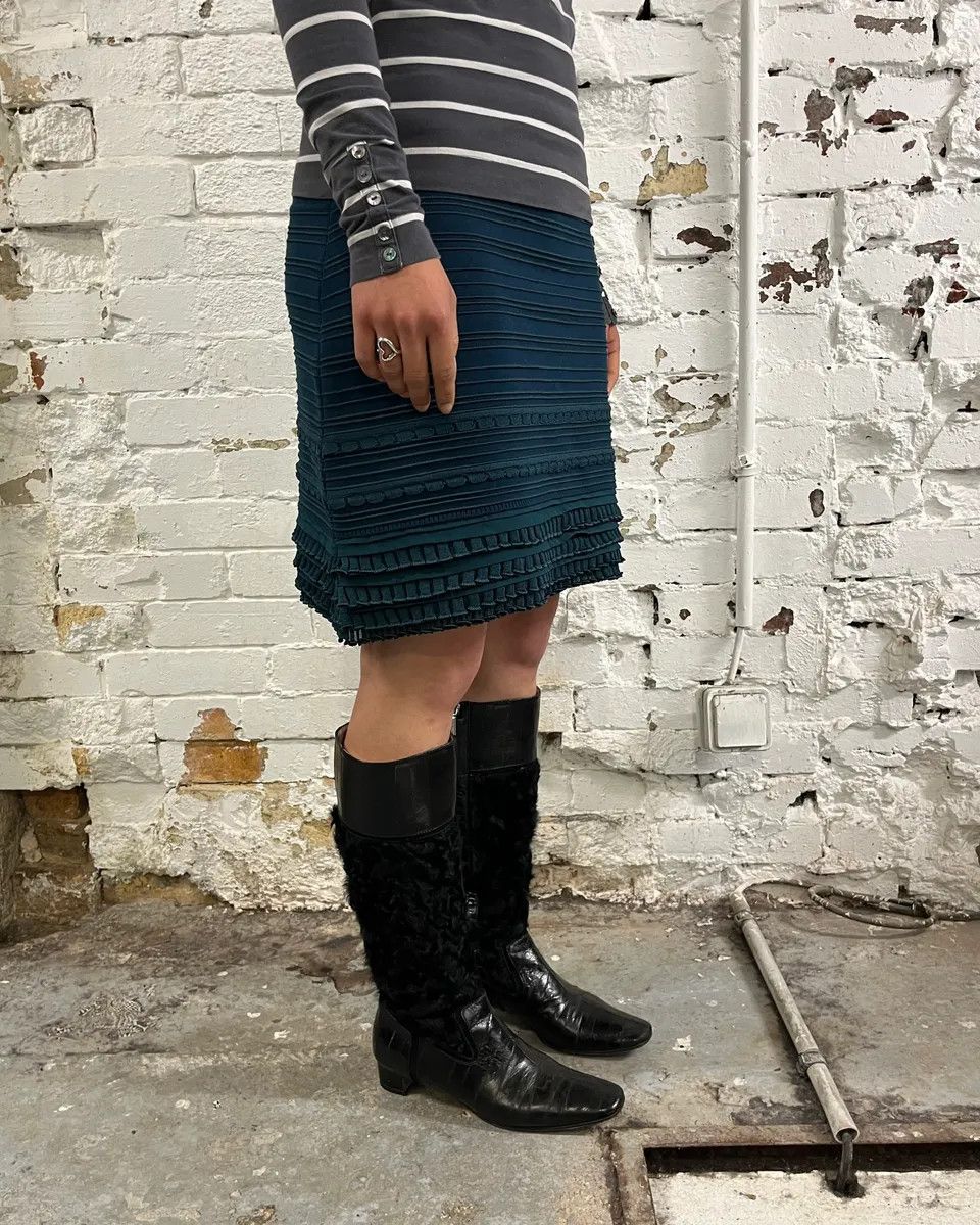 Roberto Cavalli Roberto Cavalli Teal Wool Textured Blue Midi Skirt Size 28" / US 6 / IT 42 - 2 Thumbnail