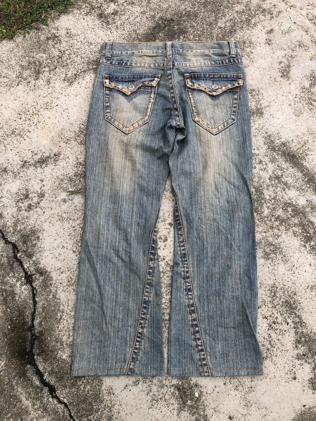 Other RUSTY BLUE FLARED DISTRESSED DENIM Size US 32 / EU 48 - 6 Thumbnail
