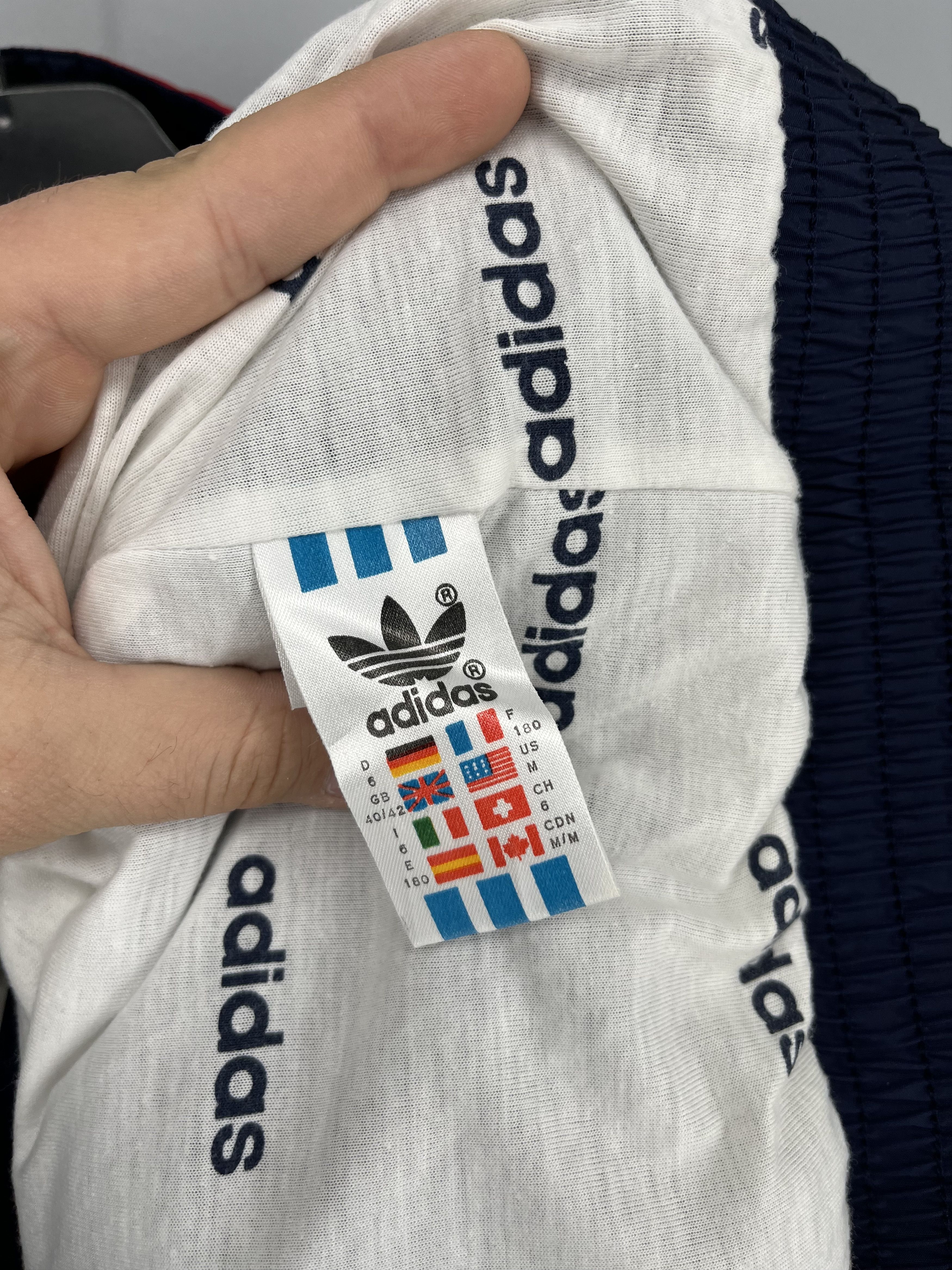 Vintage 90’s adidas RETRO Y2K BIG logo TRACK JACKET Size US M / EU 48-50 / 2 - 12 Thumbnail