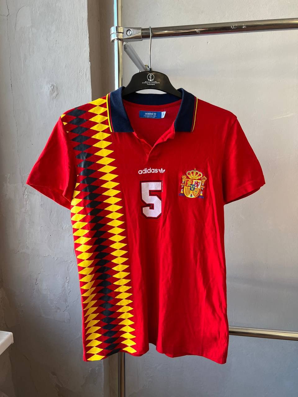 Adidas 1996 SPAIN TEAM OFFICIAL RETRO HONE SOCCER FOOTBALL JERSEY M Size US M / EU 48-50 / 2 - 2 Thumbnail