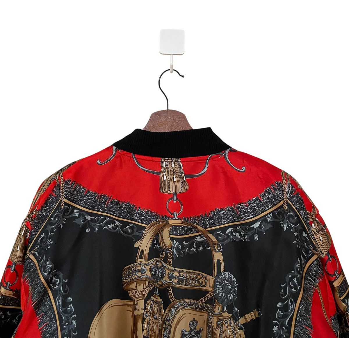 Vintage Vintage Japanese Brand Italian Silk Bomber Jacket 1990s Size US M / EU 48-50 / 2 - 8 Thumbnail