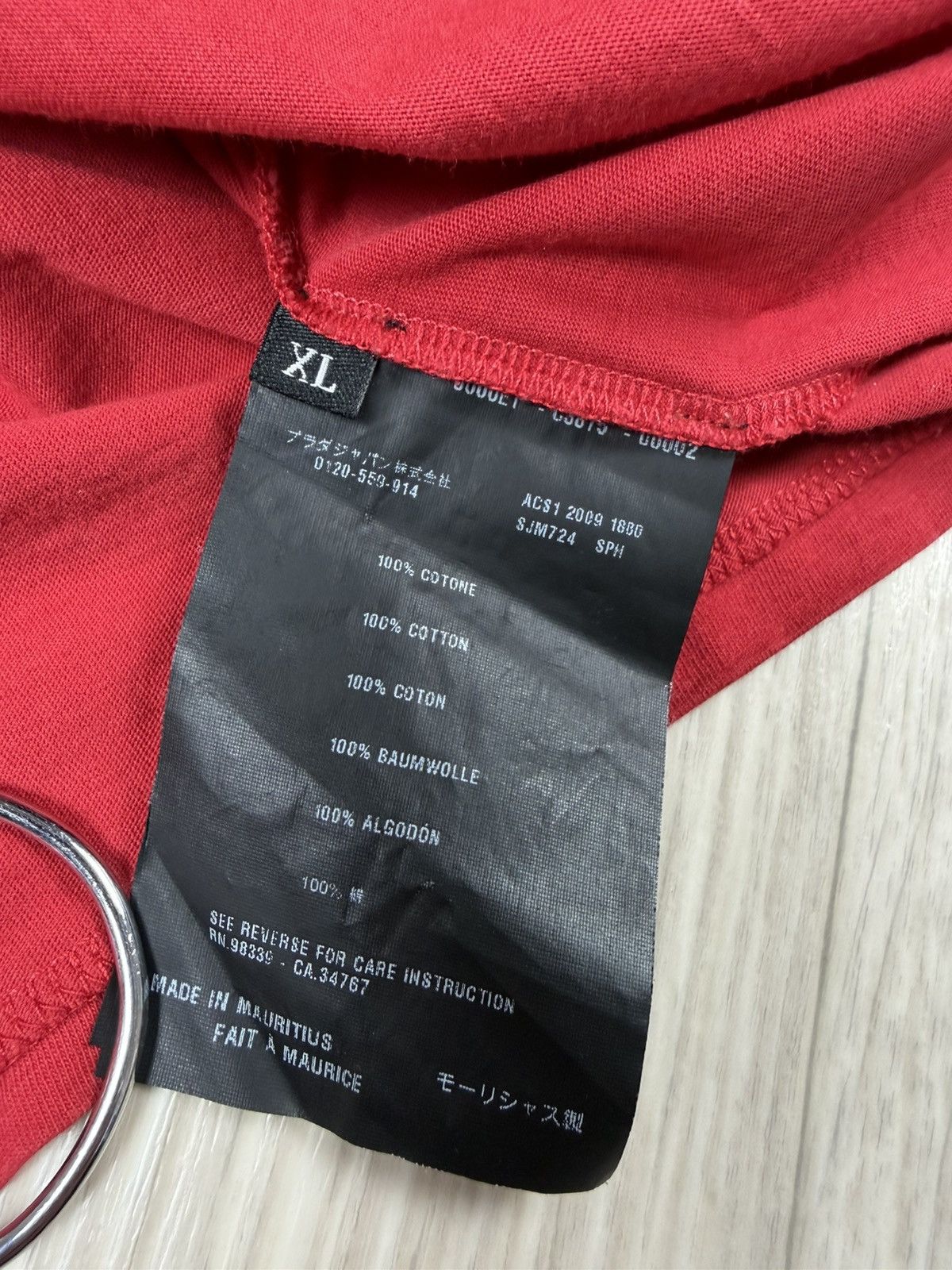 Prada Vintage Prada t-shirt Red Tab Size XL Size XL / US 12-14 / IT 48-50 - 7 Thumbnail