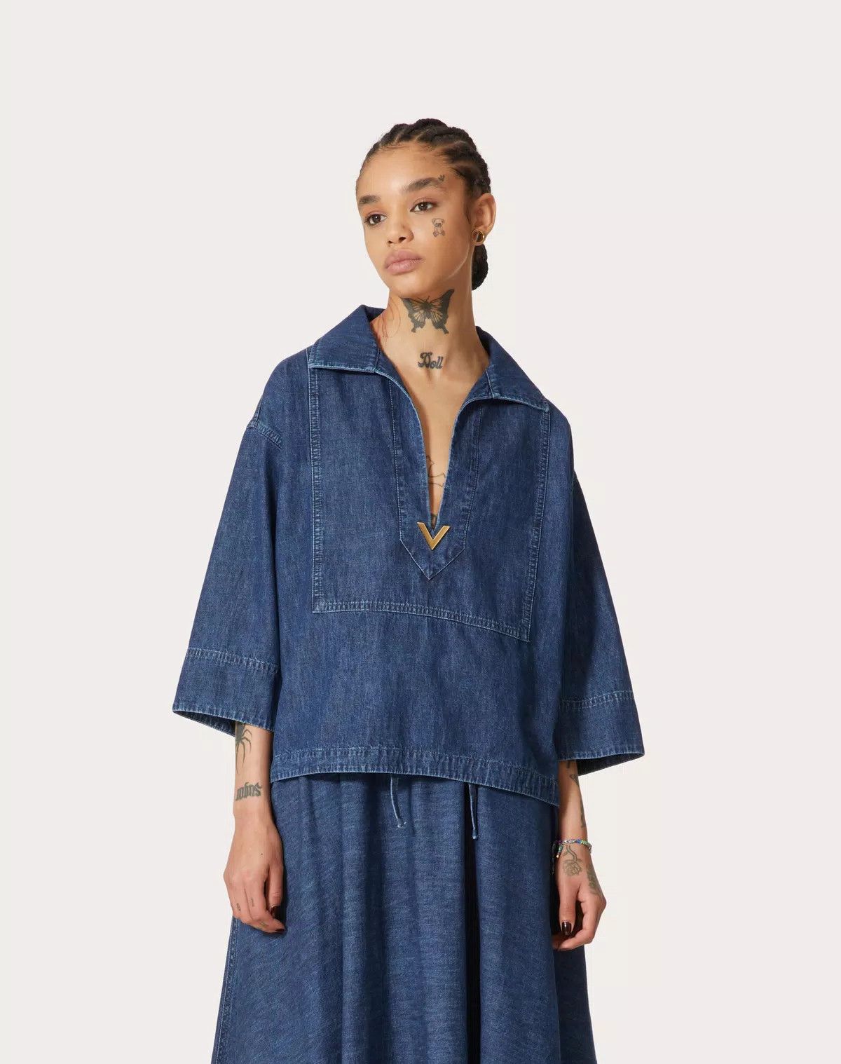 Valentino o1s1wg110625 Chambray Denim Kaftan Top in Medium Blue Size M / US 6-8 / IT 42-44 - 4 Thumbnail