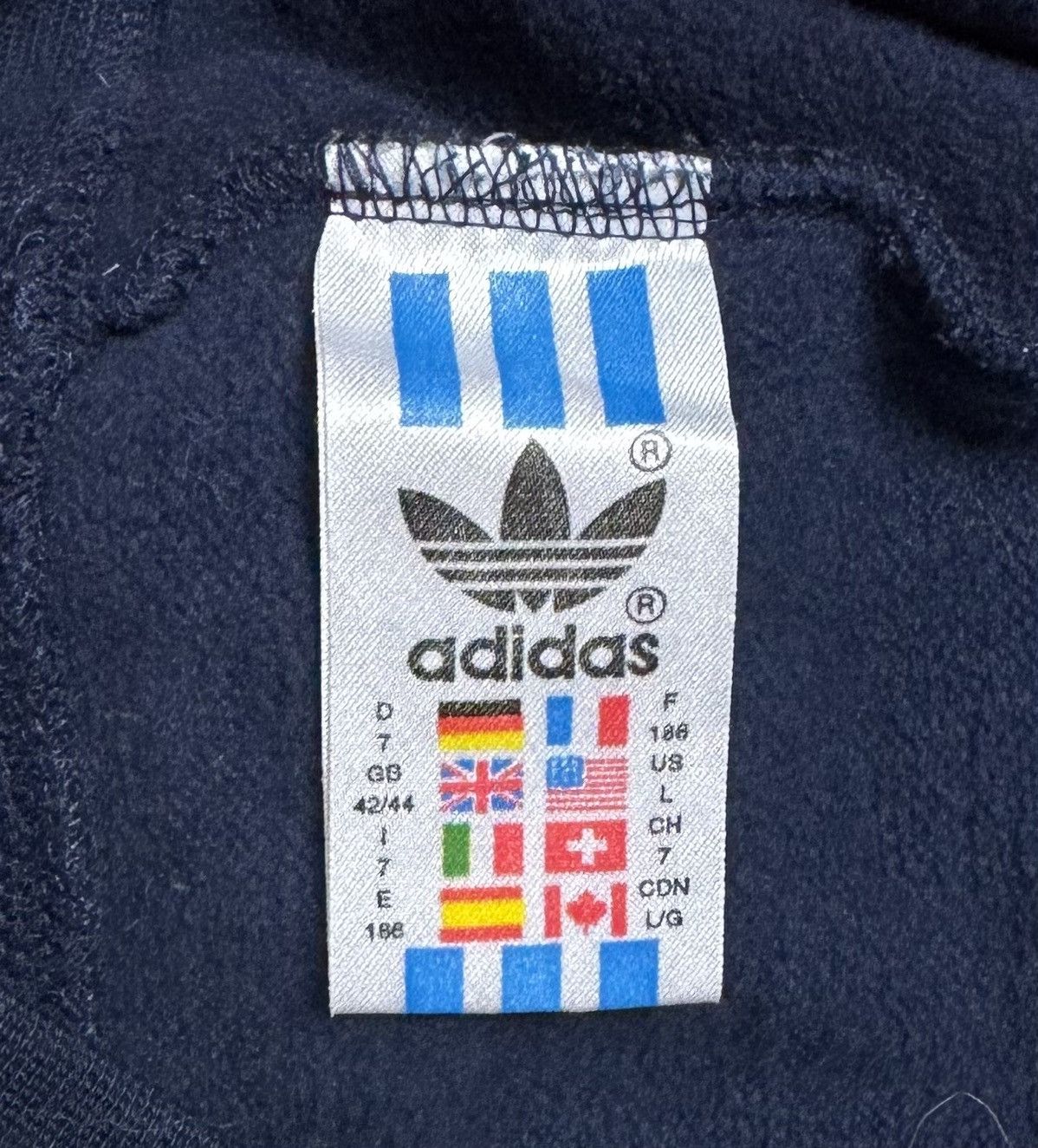 Adidas Adidas Vintage 1990s Cotton Crewneck Boxy Sweatshirt Size US L / EU 52-54 / 3 - 9 Thumbnail